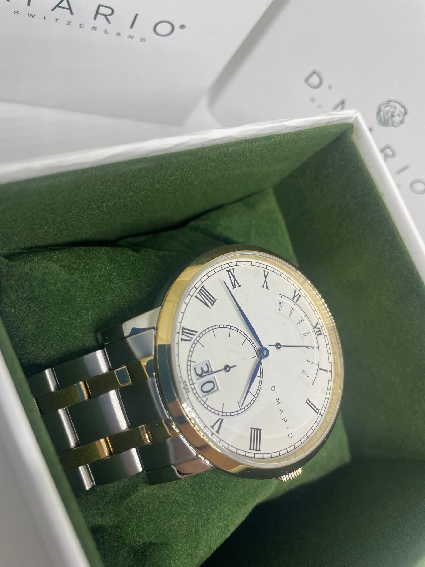 RELOJ D MARIO RT 1004