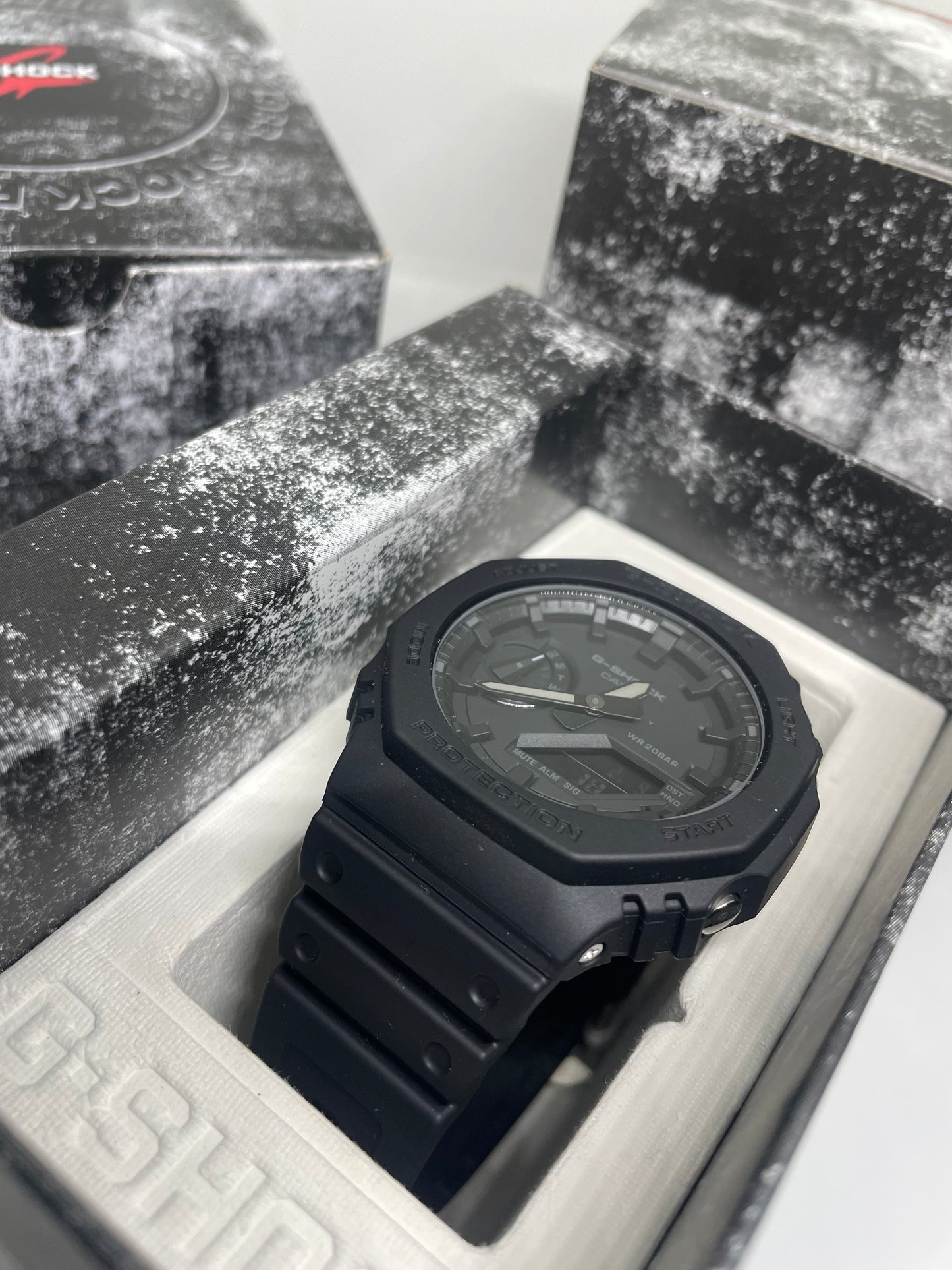 RELOJ G-SHOCK GA-2100