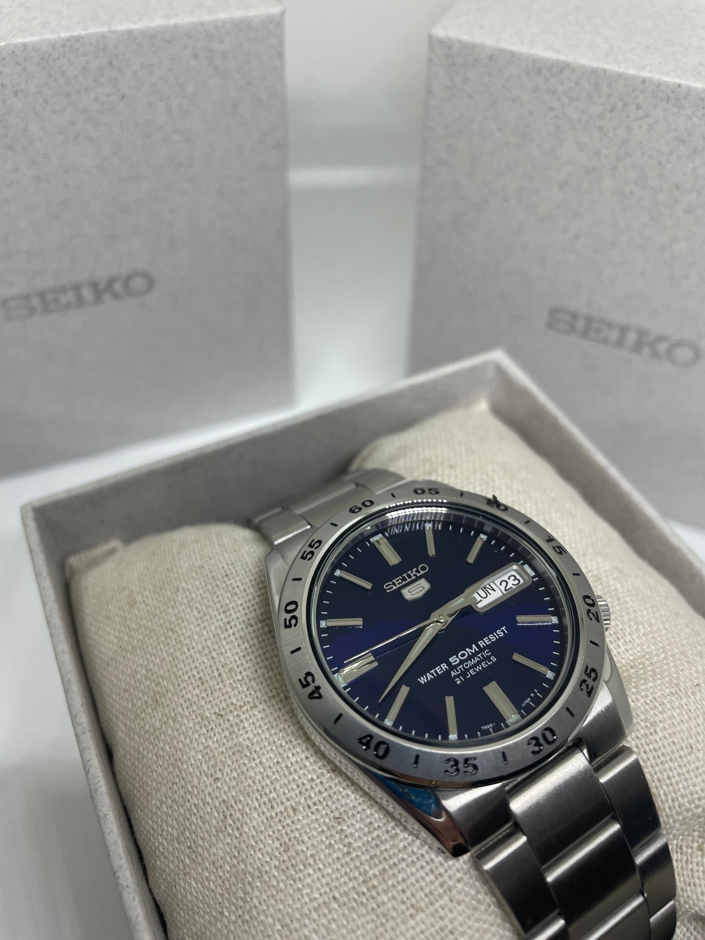 RELOJ SEIKO 5 CLASICO AUTOMATICO SNKD99K1