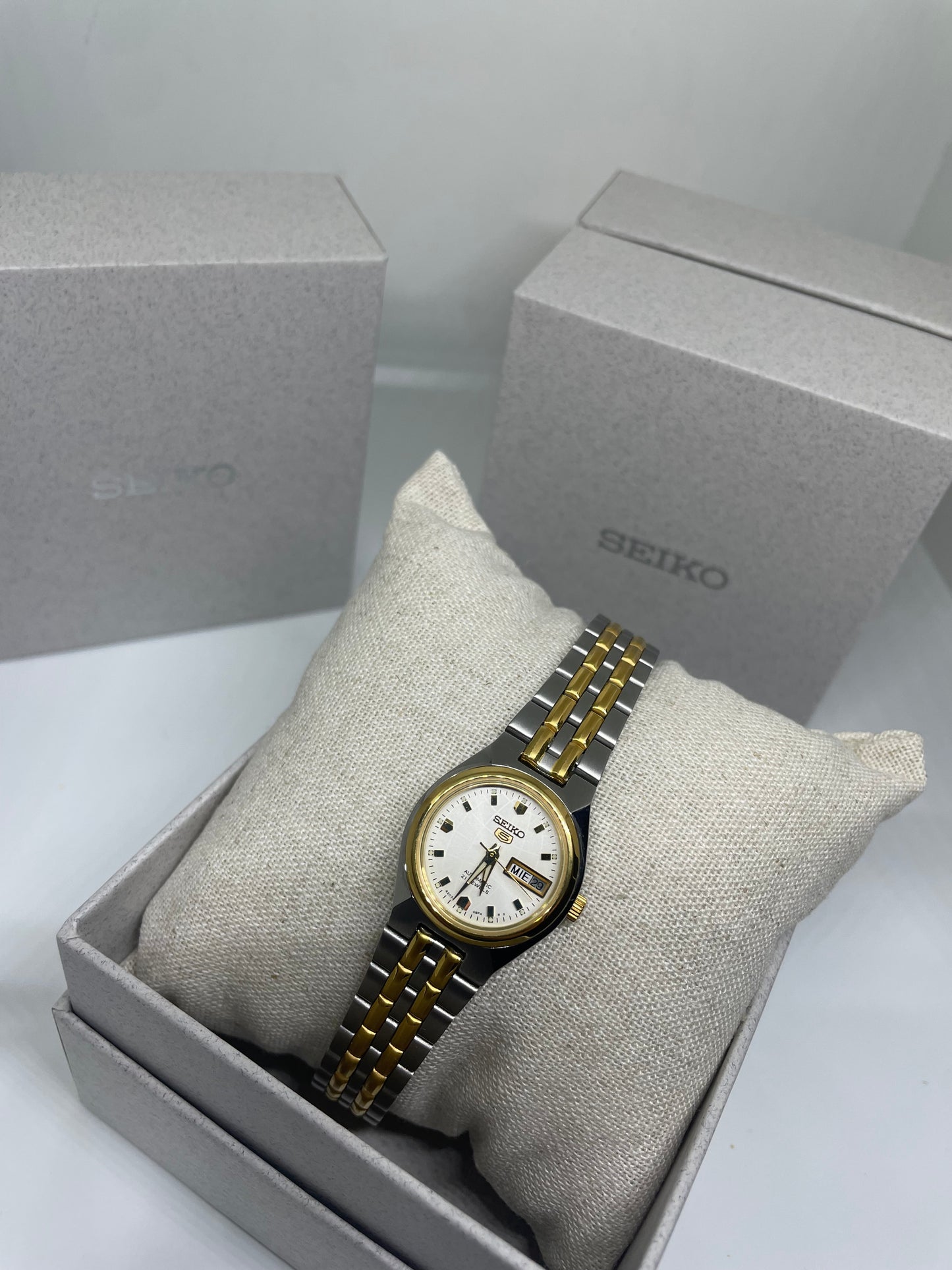 RELOJ SEIKO SYMK44