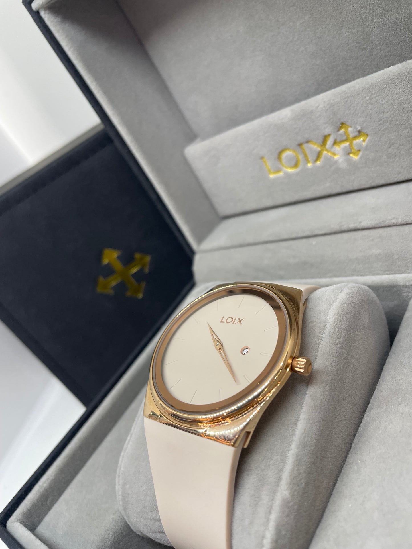 RELOJ LOIX LA2117