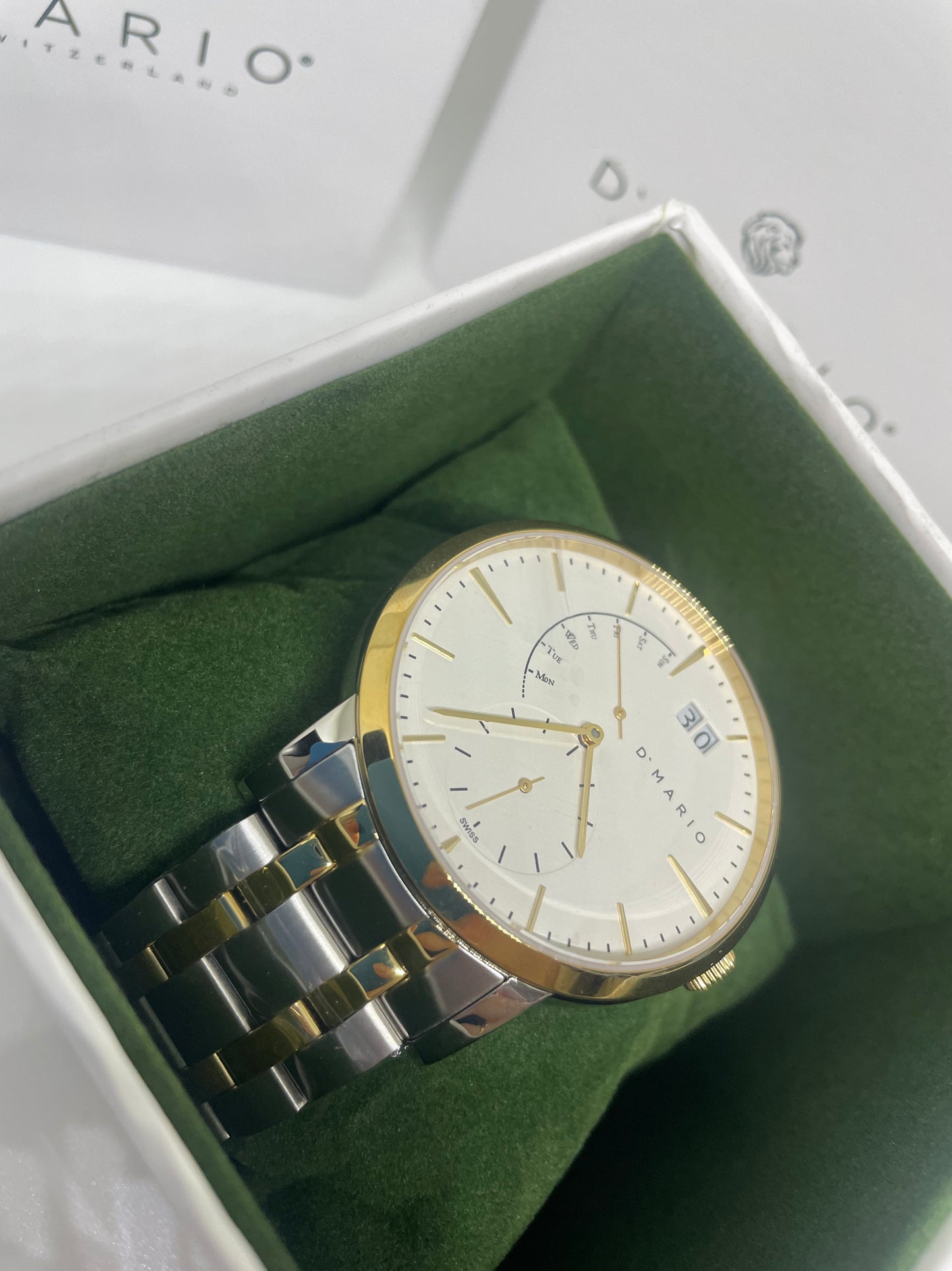 RELOJ D MARIO RT1002