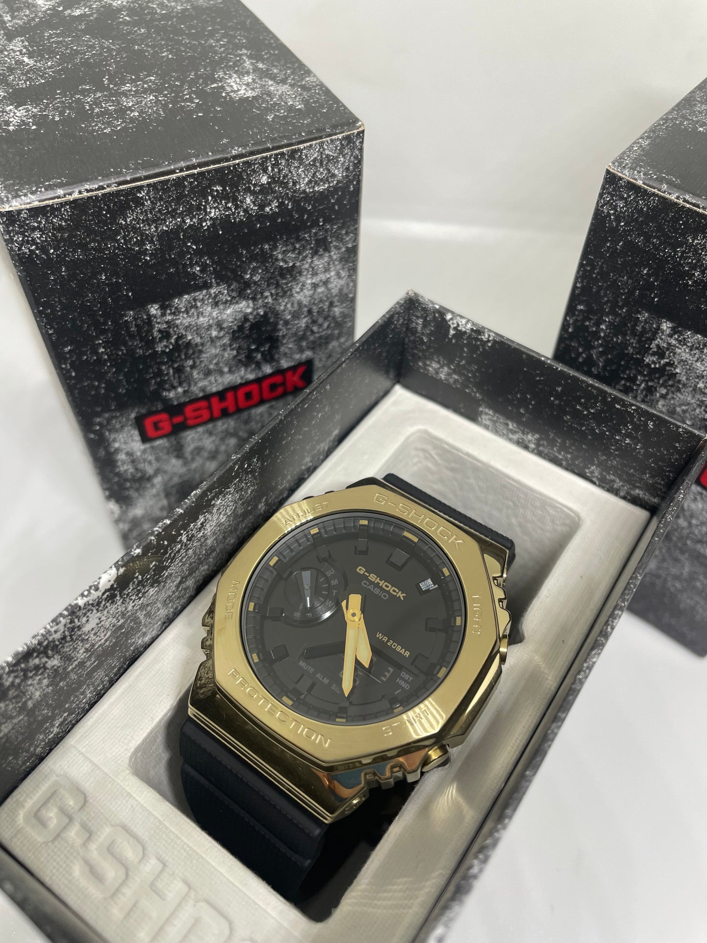 RELOJ CASIO G-SHOCK GM-2100G