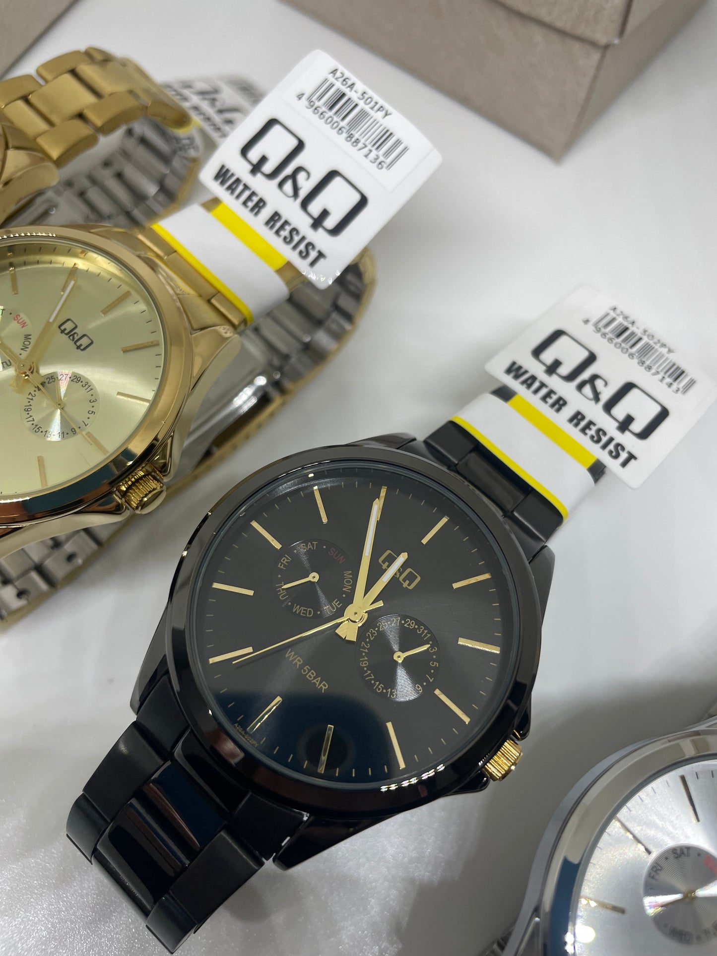 RELOJ QYQ A26A