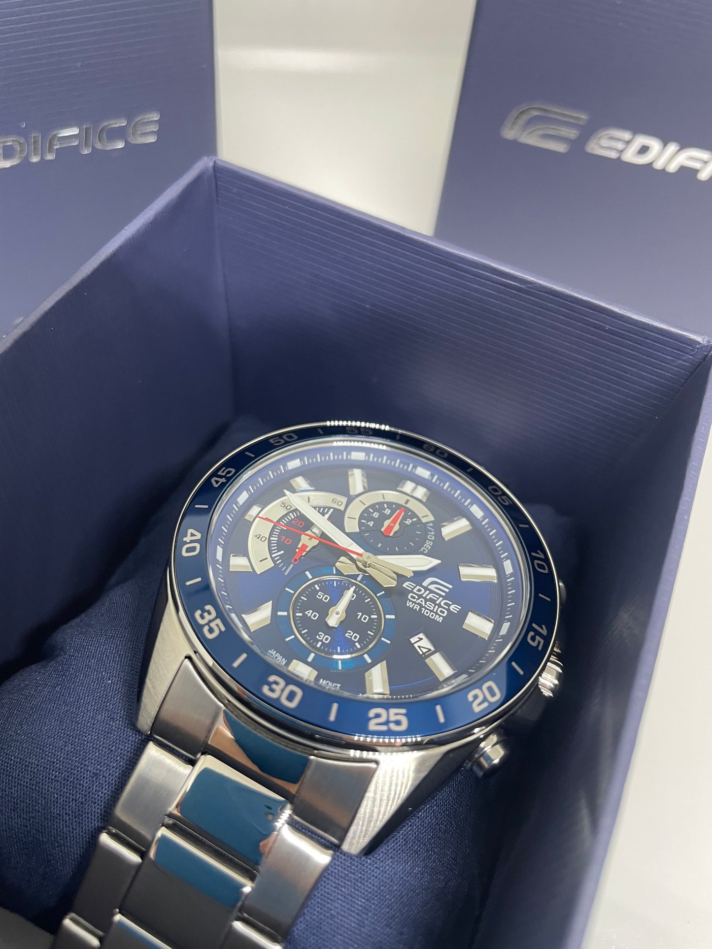 RELOJ EDIFICE EFV550