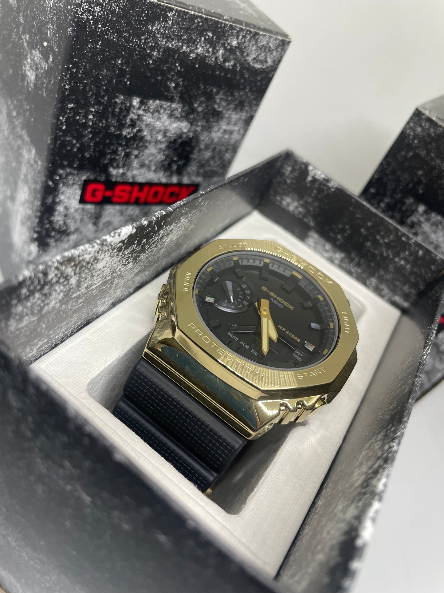RELOJ CASIO G-SHOCK GM-2100G