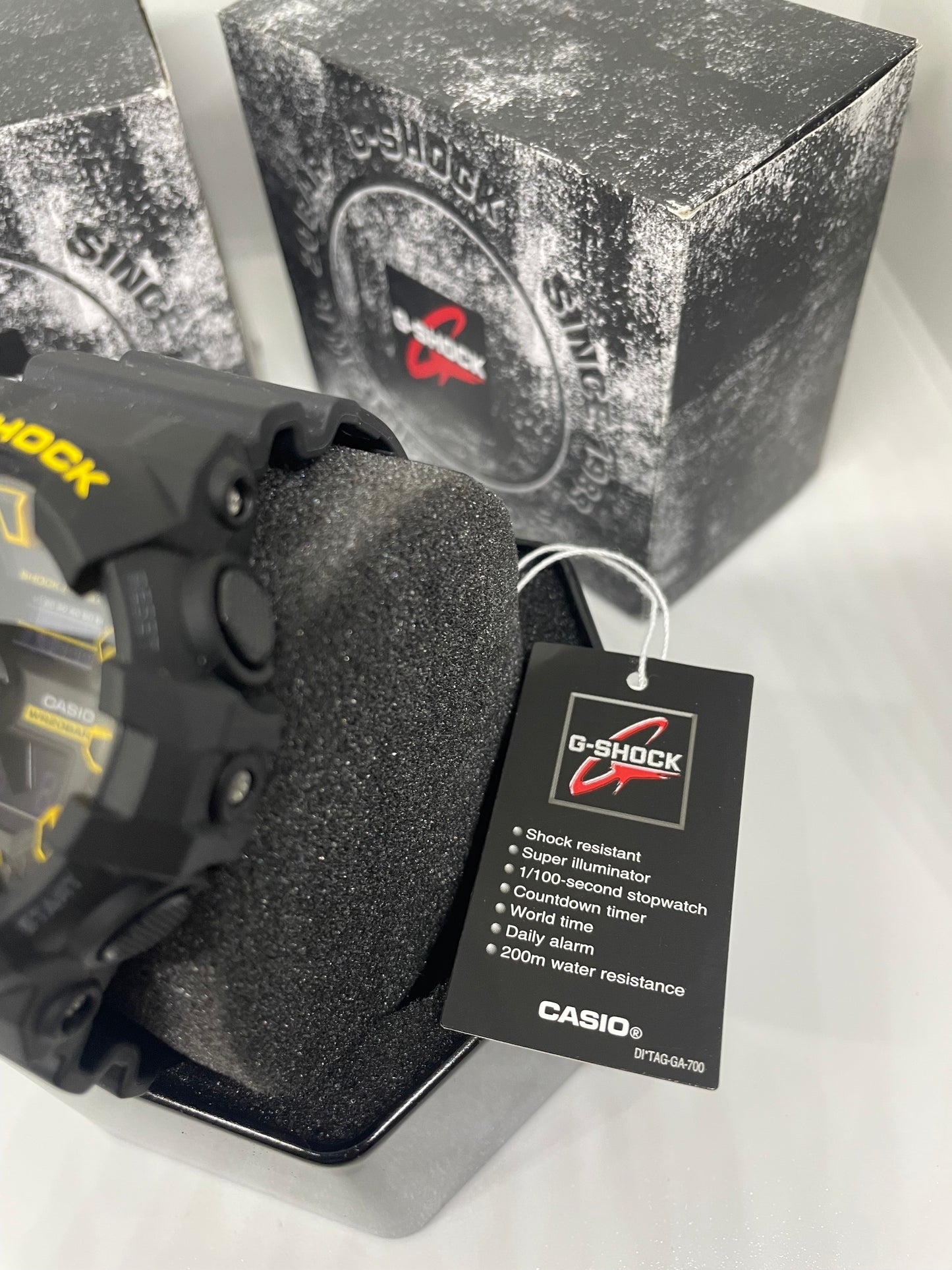 RELOJ G SHOCK GA700CY