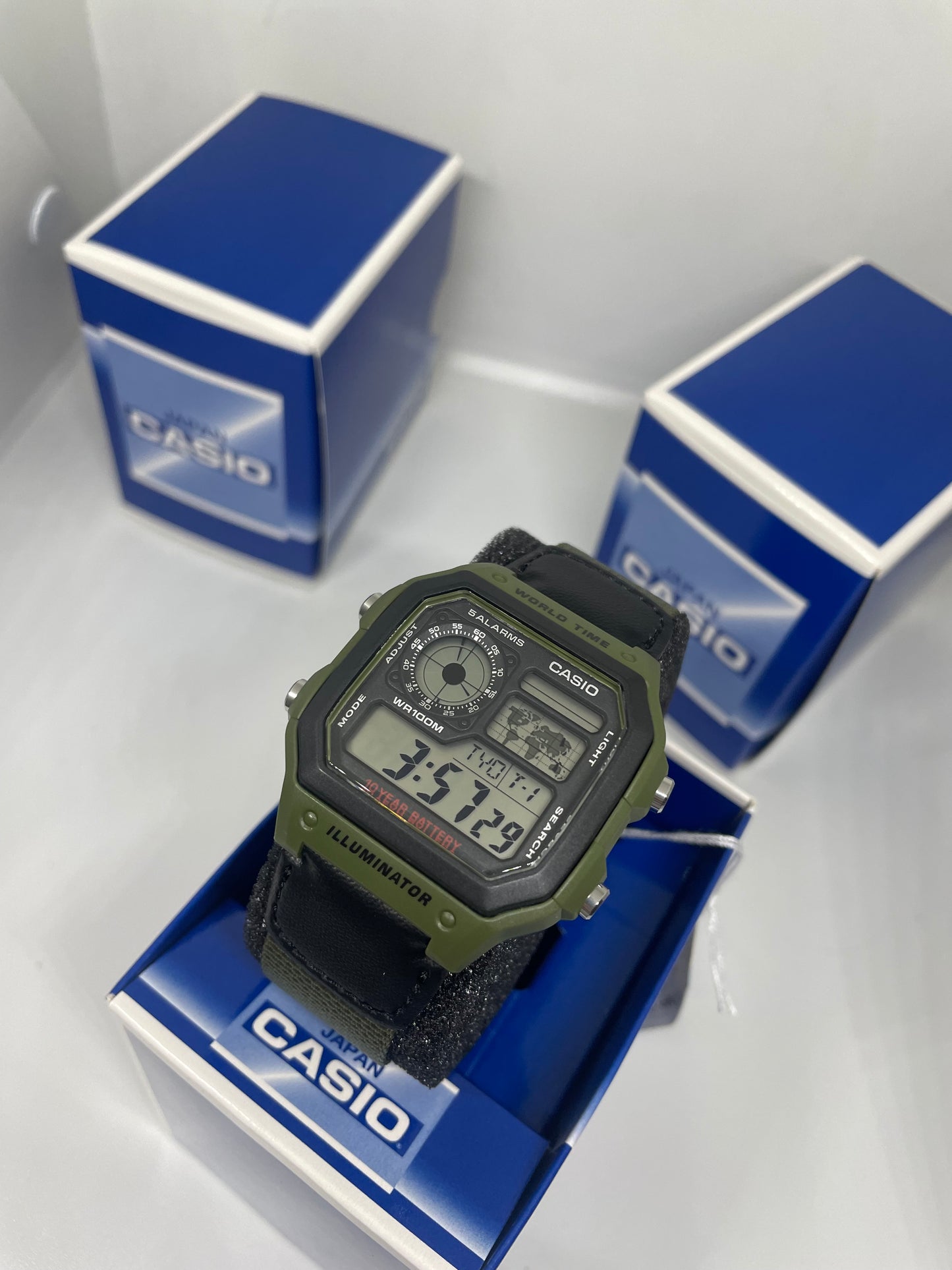 RELOJ CASIO AE-1200WHB
