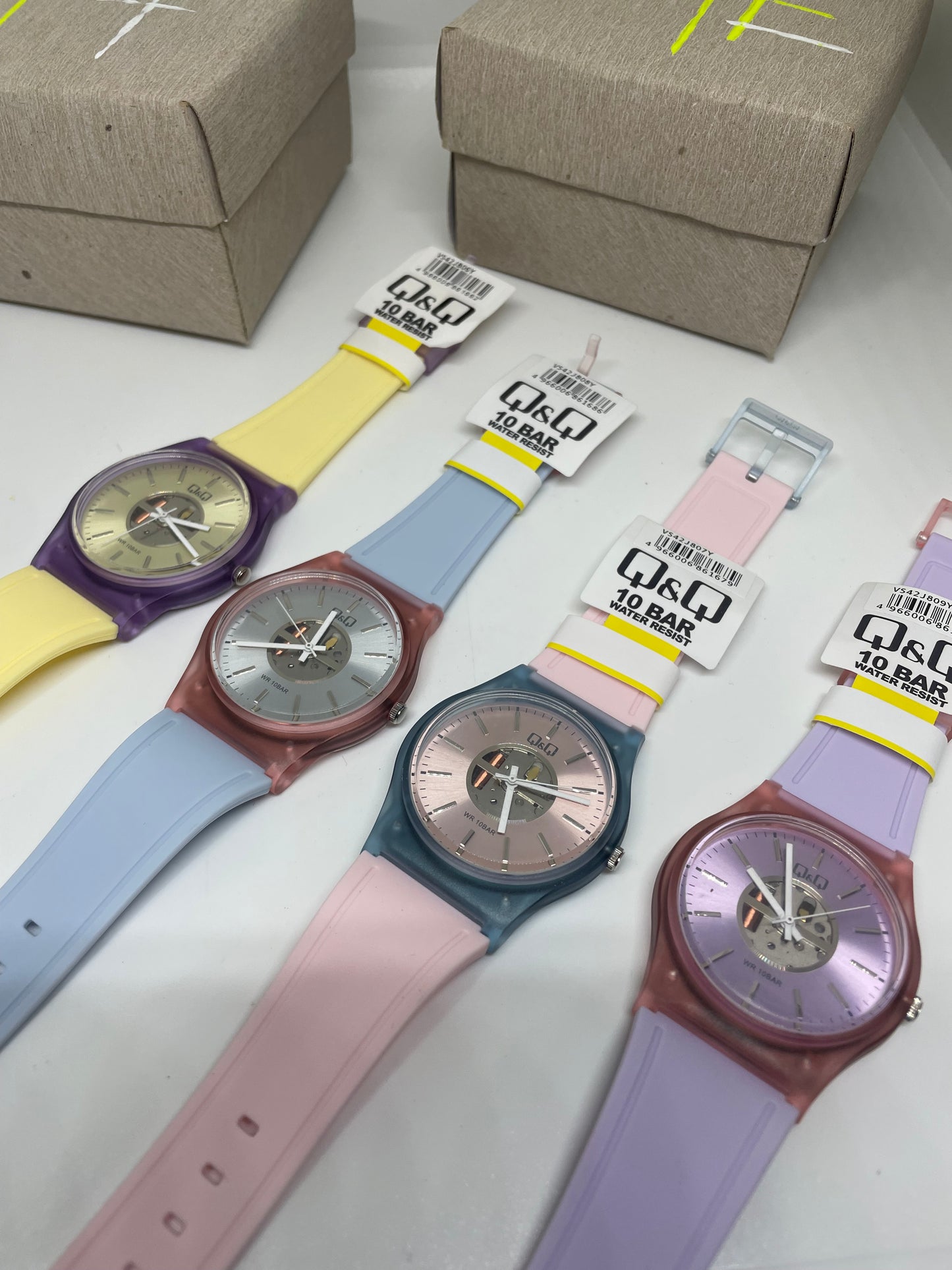 RELOJ QYQ VS42J