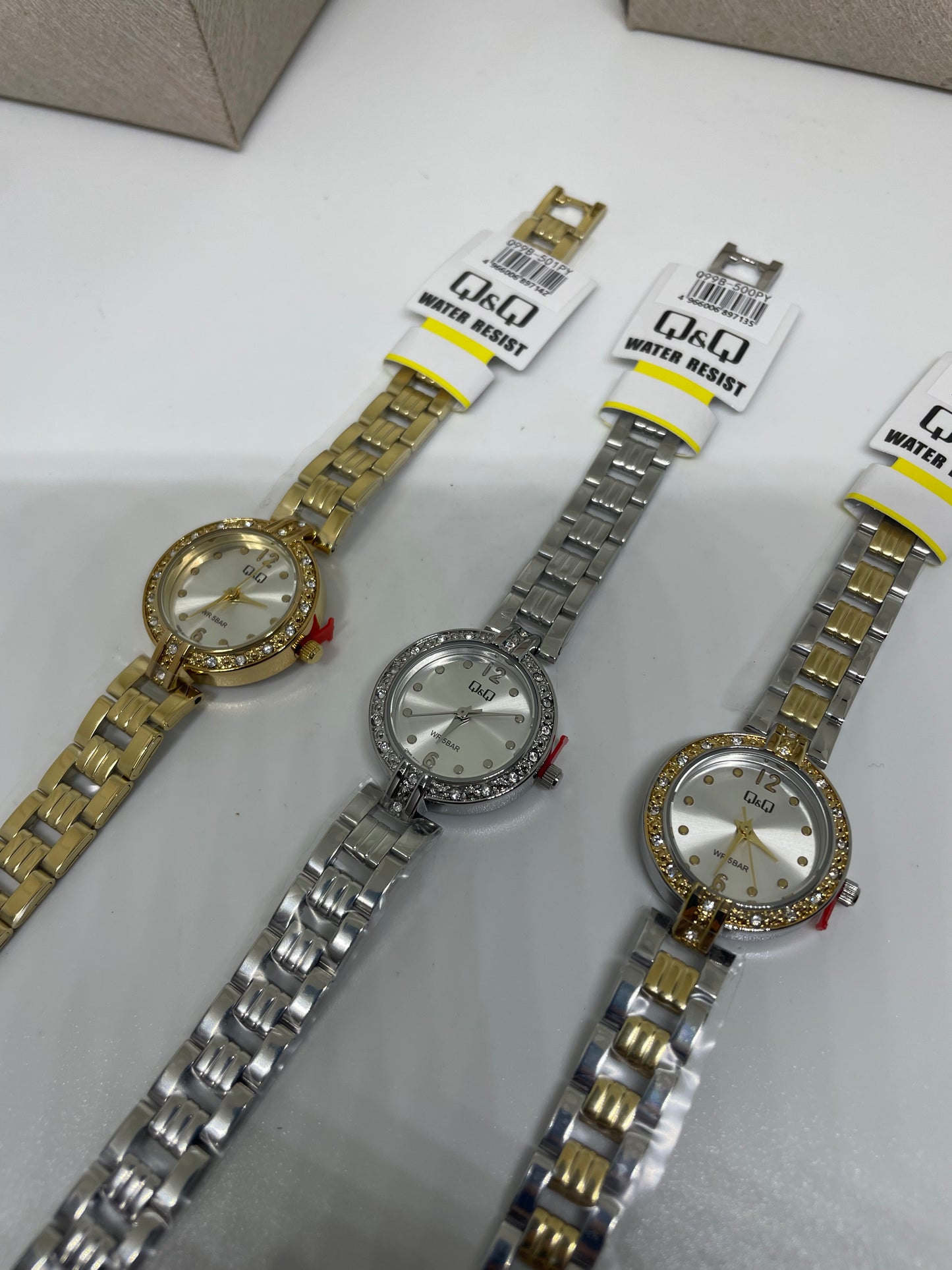 RELOJ QYQ Q99B
