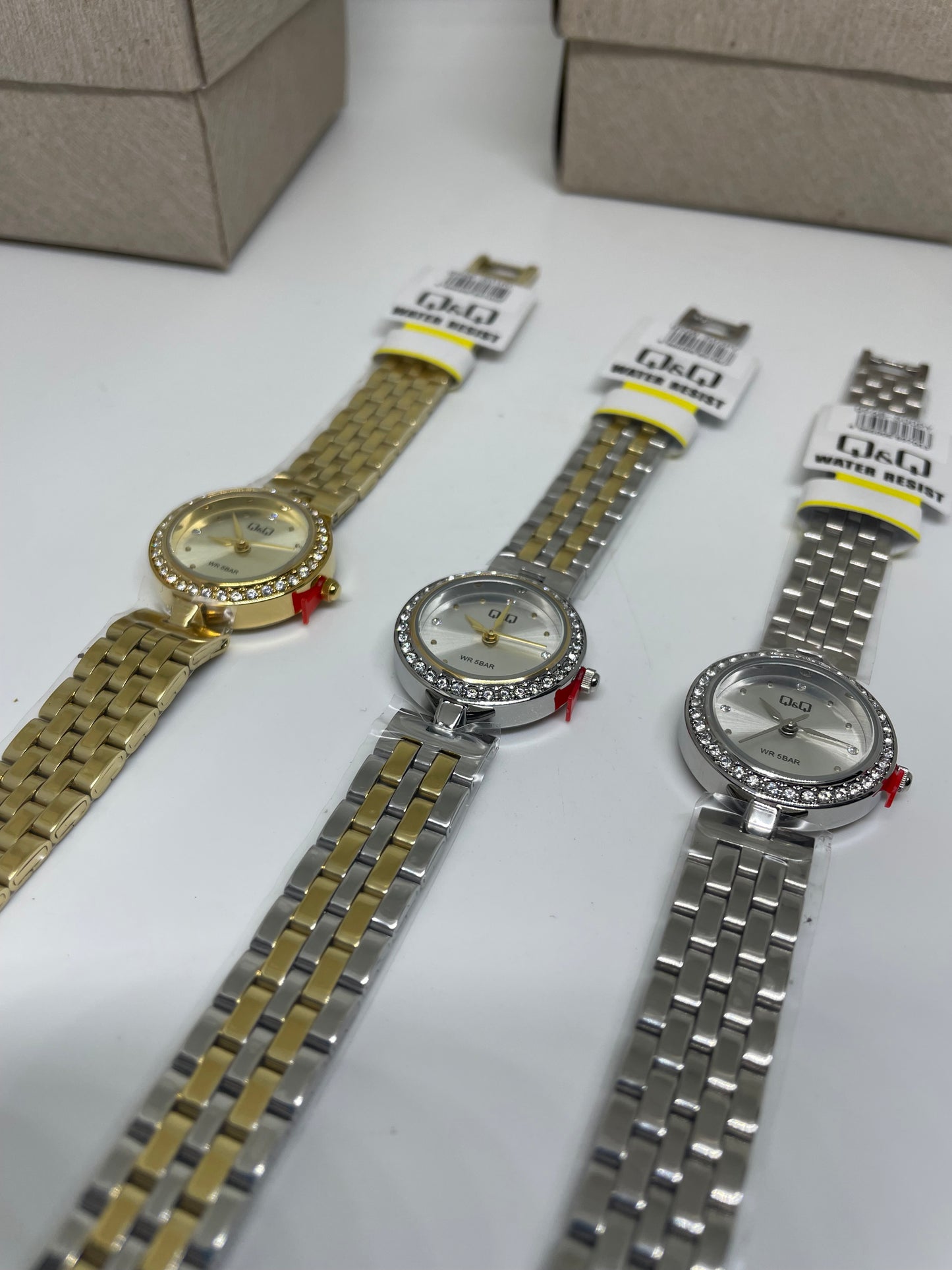 RELOJ QYQ Q96B