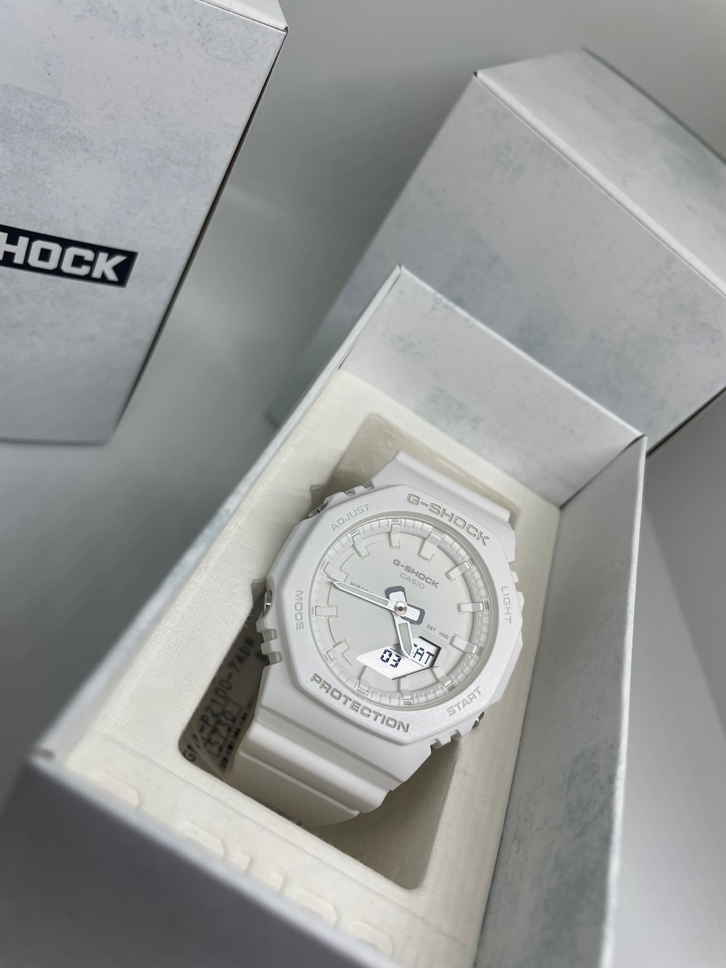 RELOJ G-SHOCK GMAP2100 MUJER