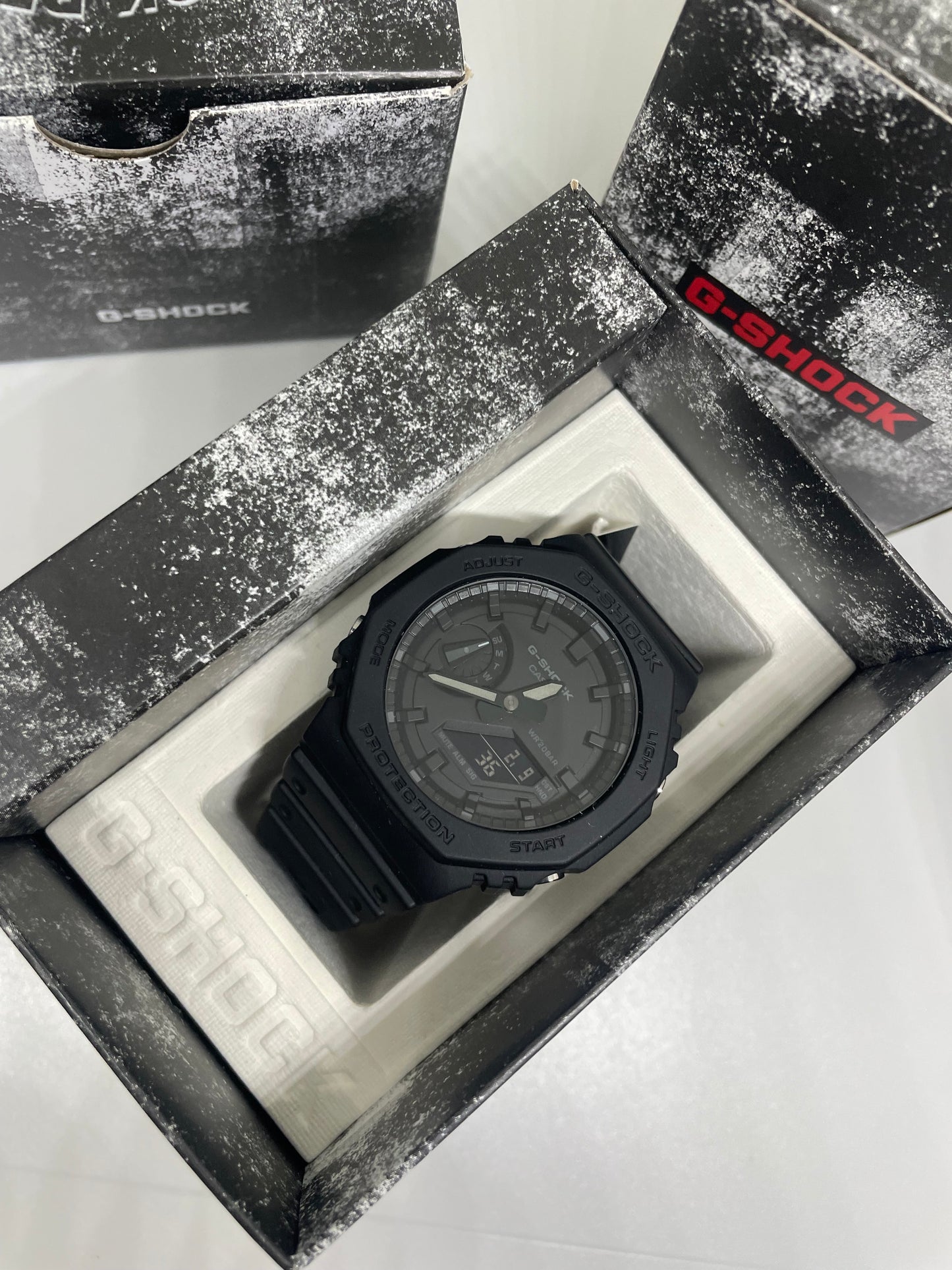 RELOJ G-SHOCK GA-2100