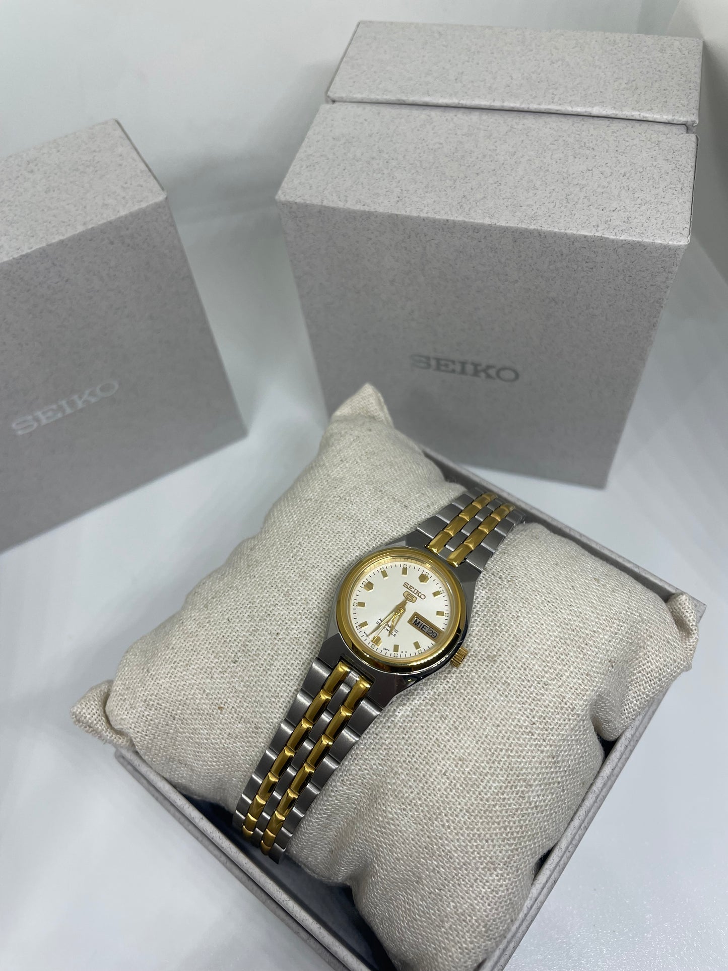 RELOJ SEIKO SYMK44