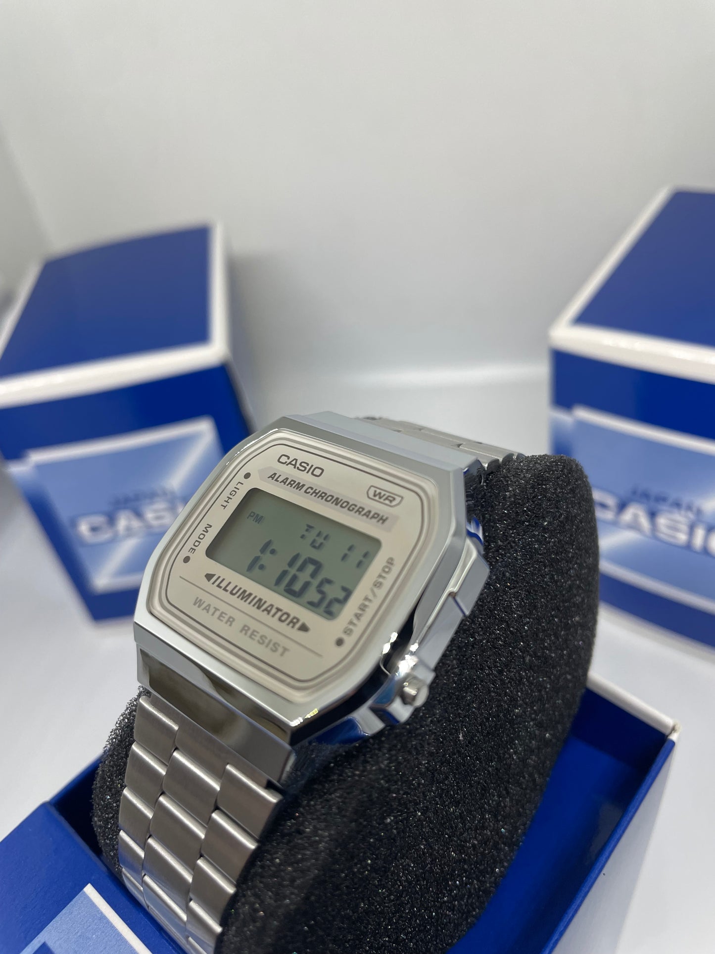 RELOJ CASIO A168WA 8A