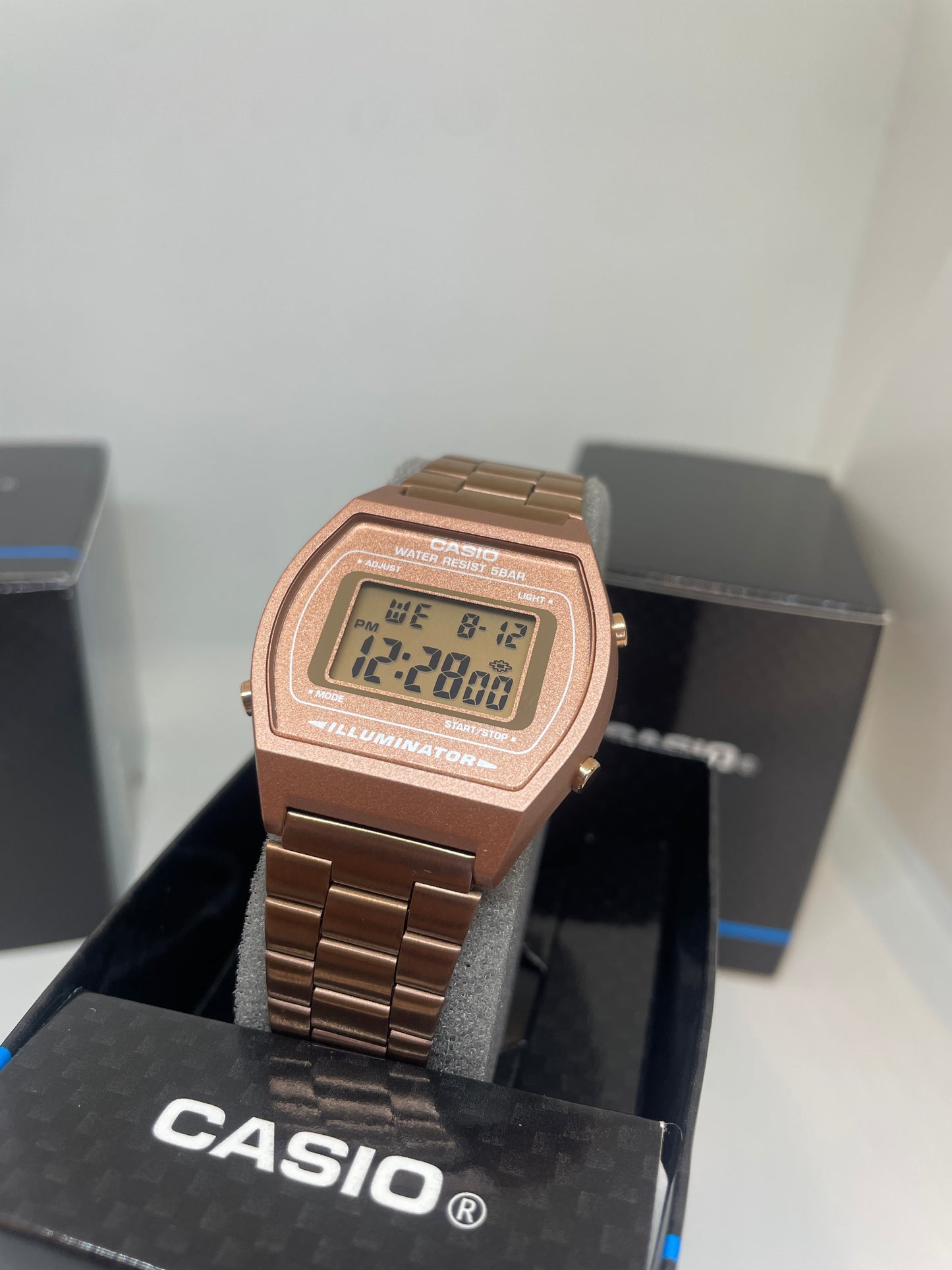 RELOJ CASIO B640WC ORO ROSA