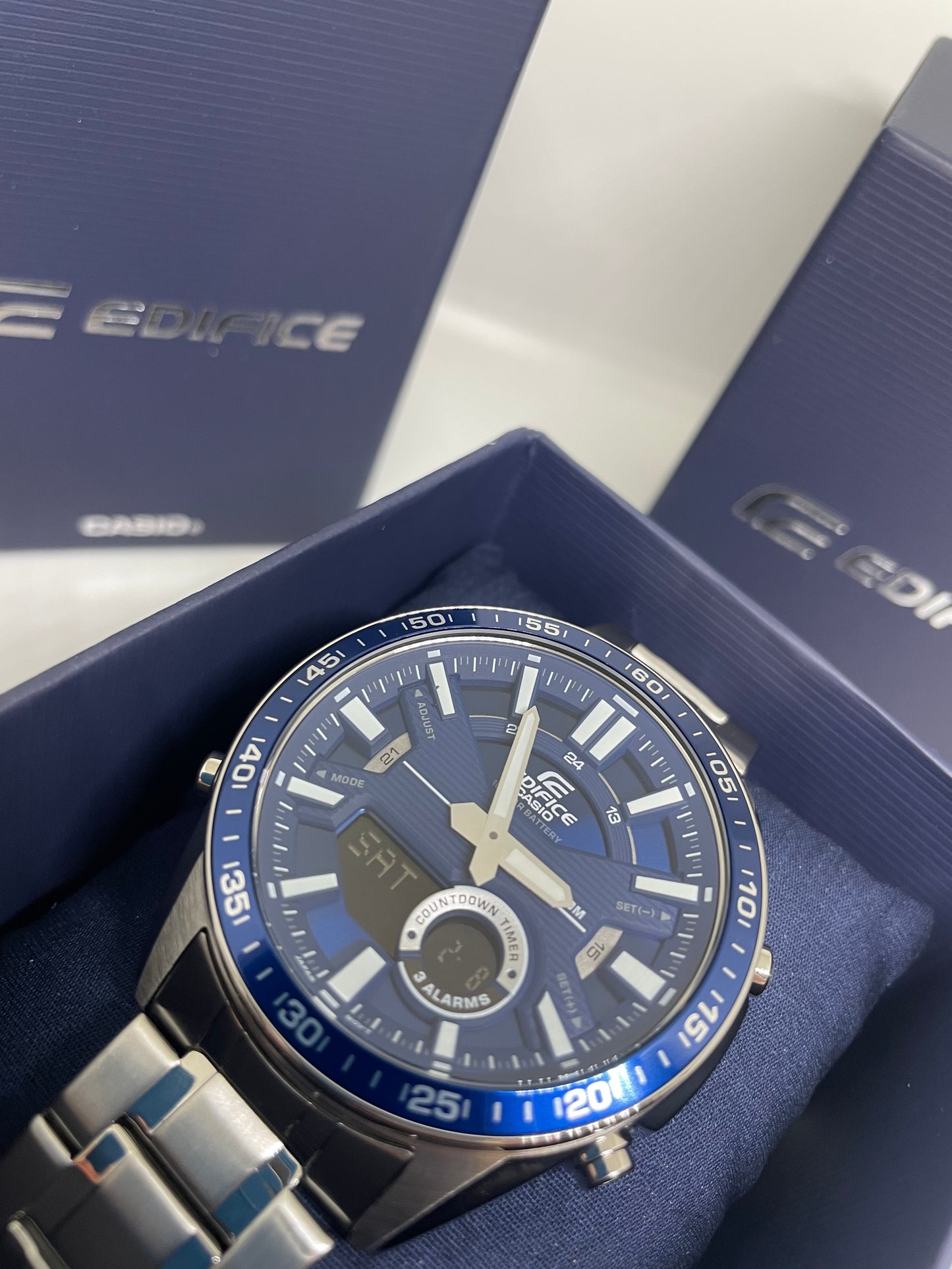 RELOJ CASIO EDIFICE EFV-C100D