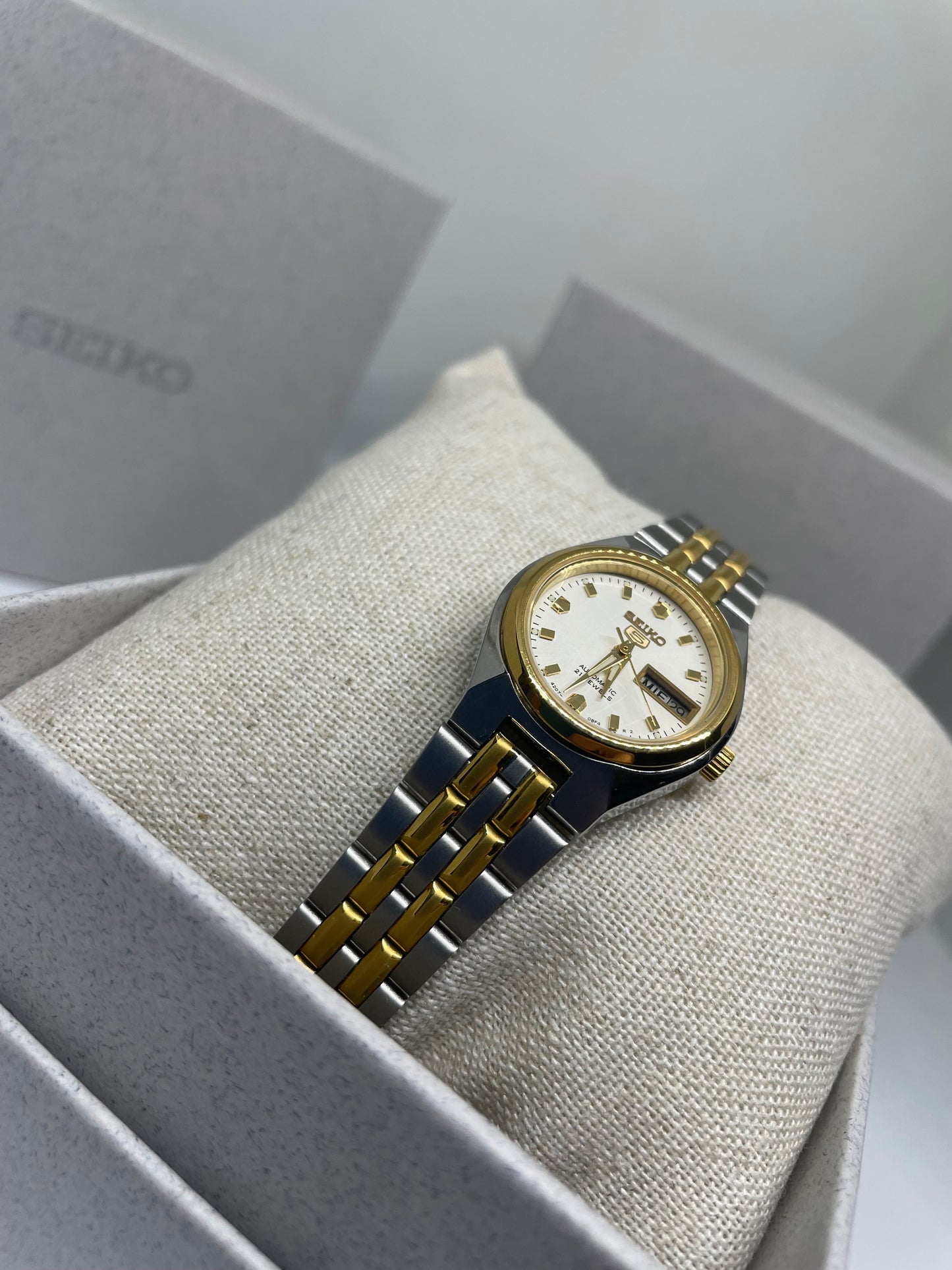 RELOJ SEIKO SYMK44
