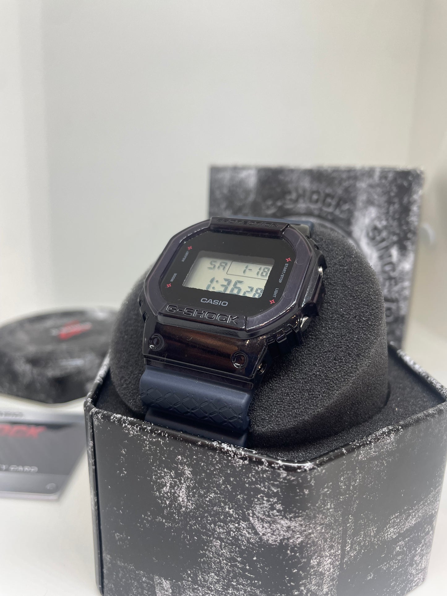 RELOJ CASIO G-SHOCK DW-5600NNJ - Casiolandia