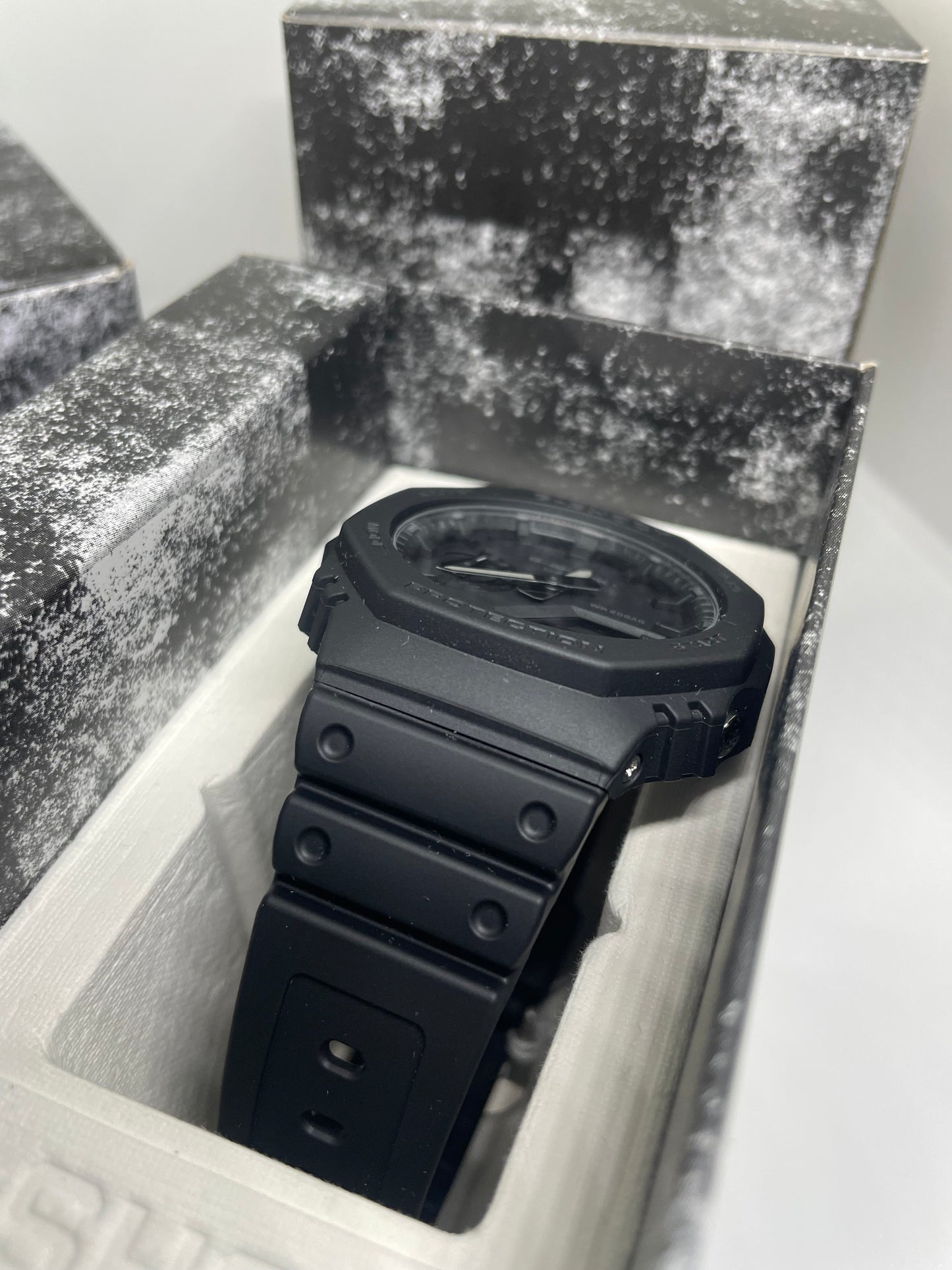 RELOJ G-SHOCK GA-2100