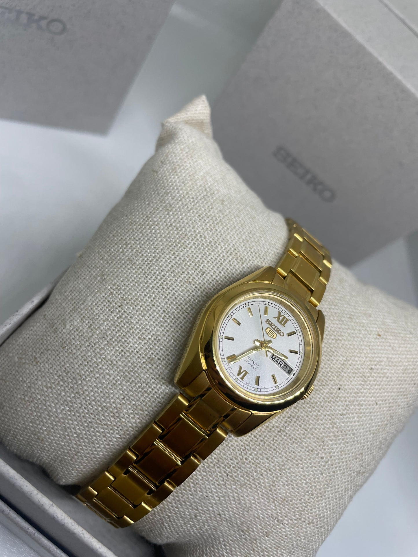 RELOJ AUTOMÁTICO PARA MUJER SEIKO 5 SYMK30K1
