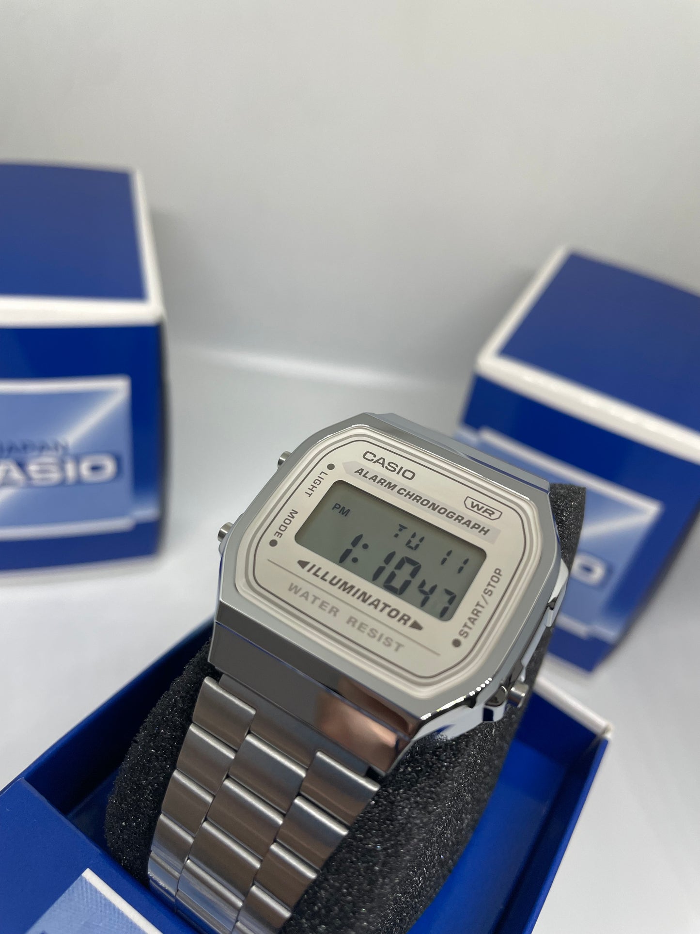 RELOJ CASIO A168WA 8A