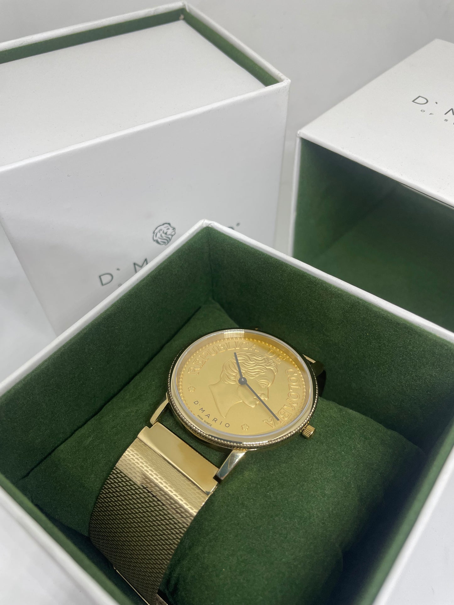 RELOJ D MARIO MONEDA