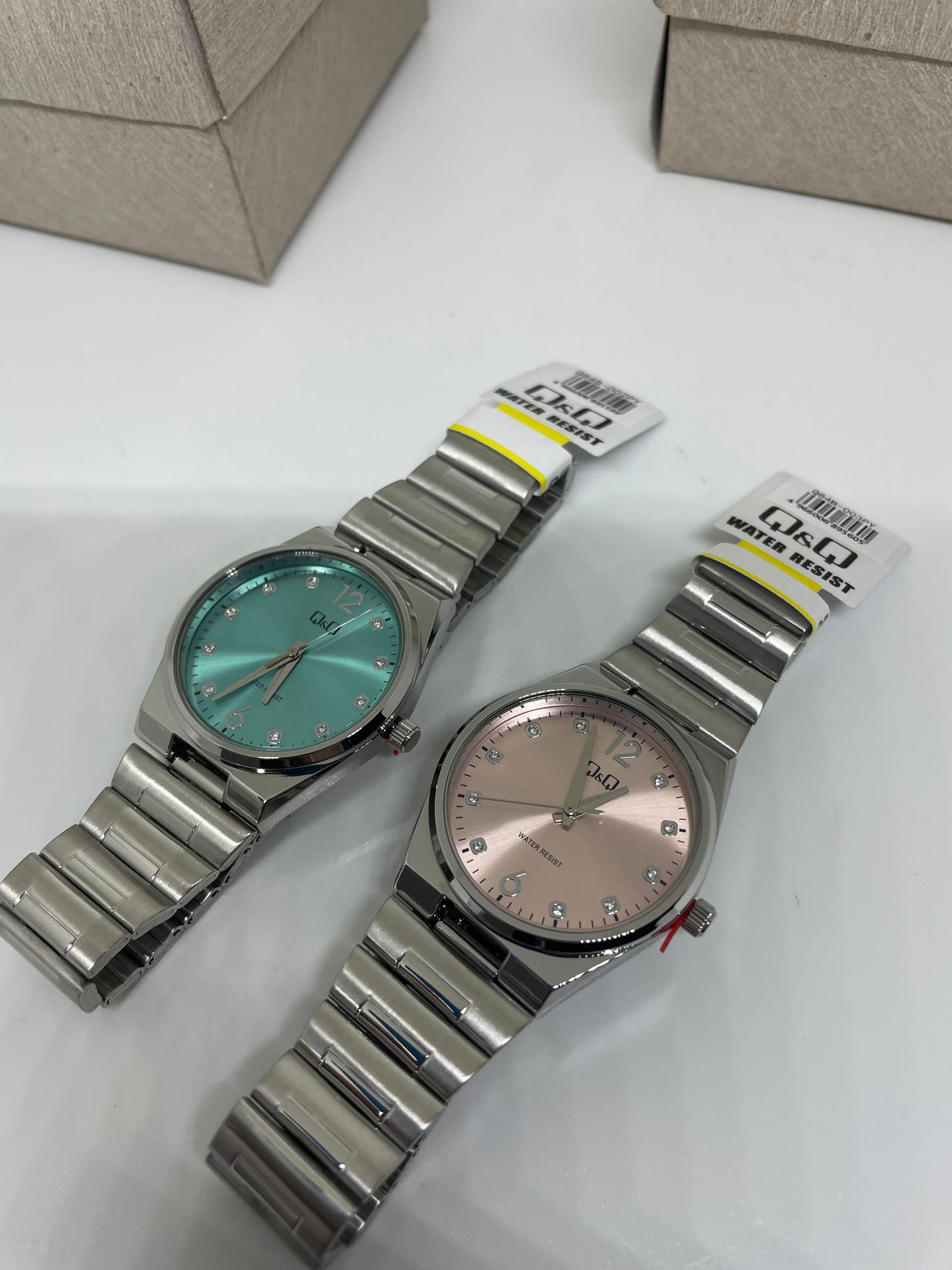 RELOJ QYQ Q84B