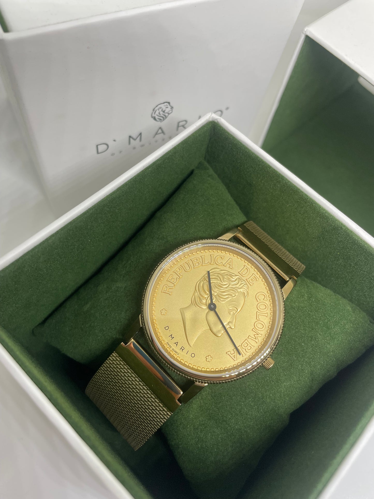 RELOJ D MARIO MONEDA