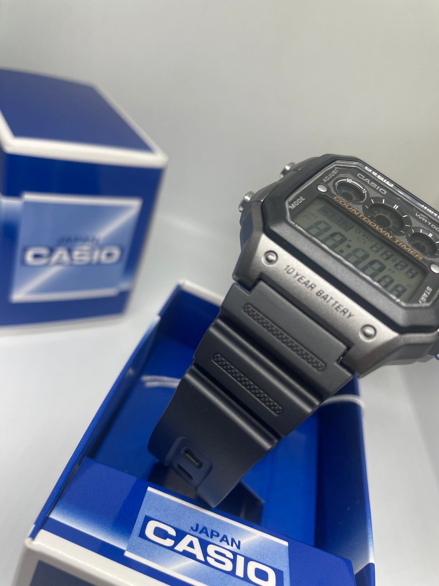 RELOJ CASIO AE-1300WH
