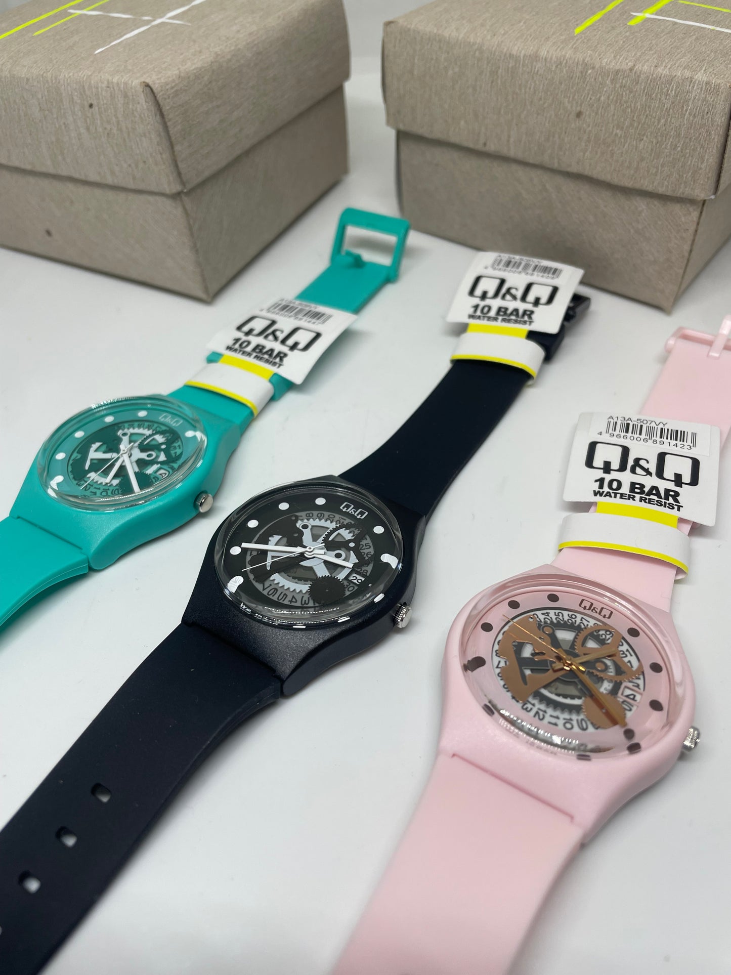 RELOJ QYQ A13A