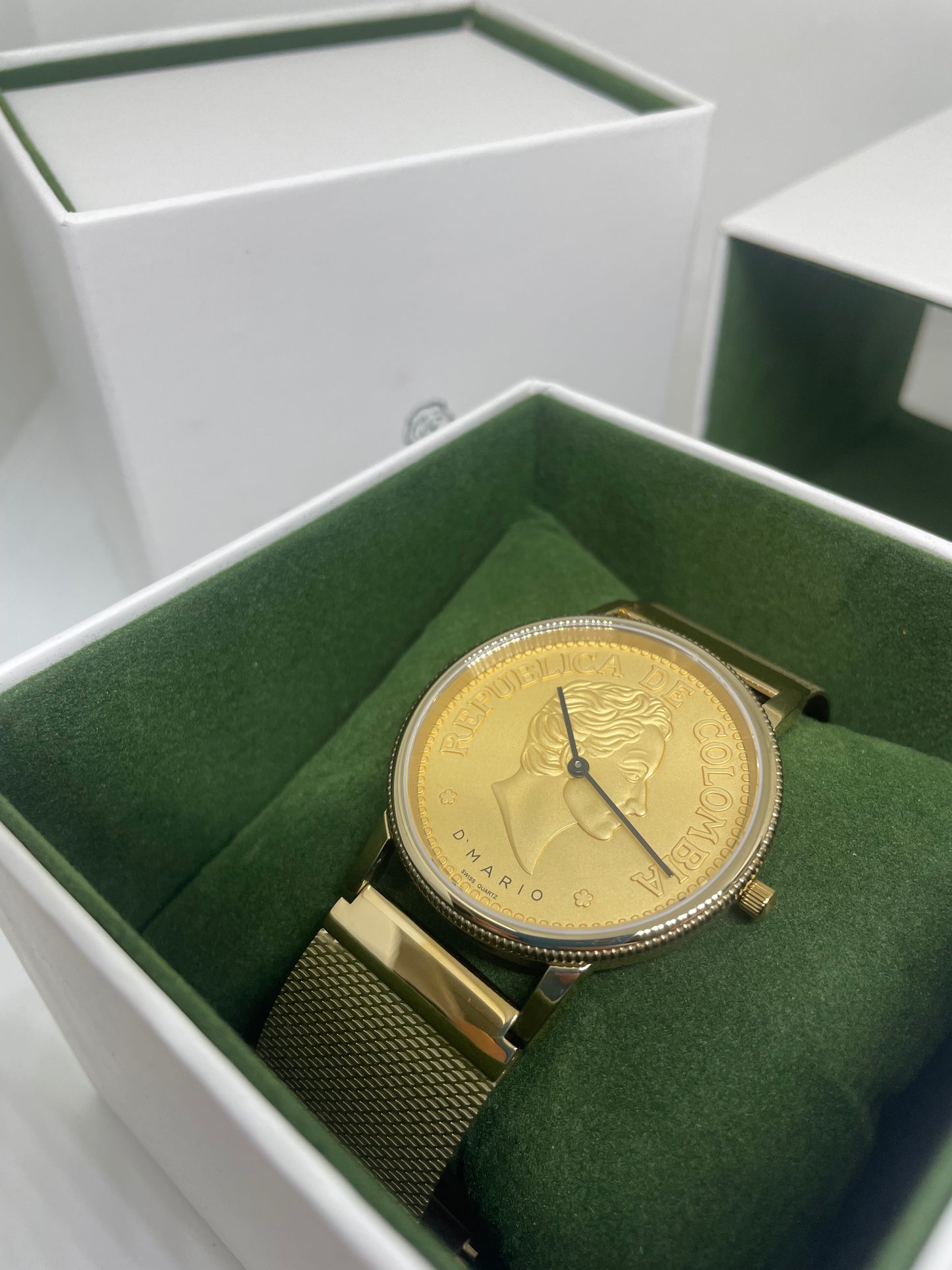 RELOJ D MARIO MONEDA