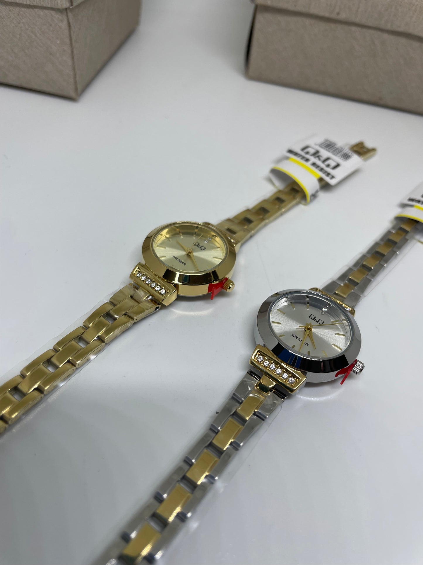 RELOJ QYQ Q98B