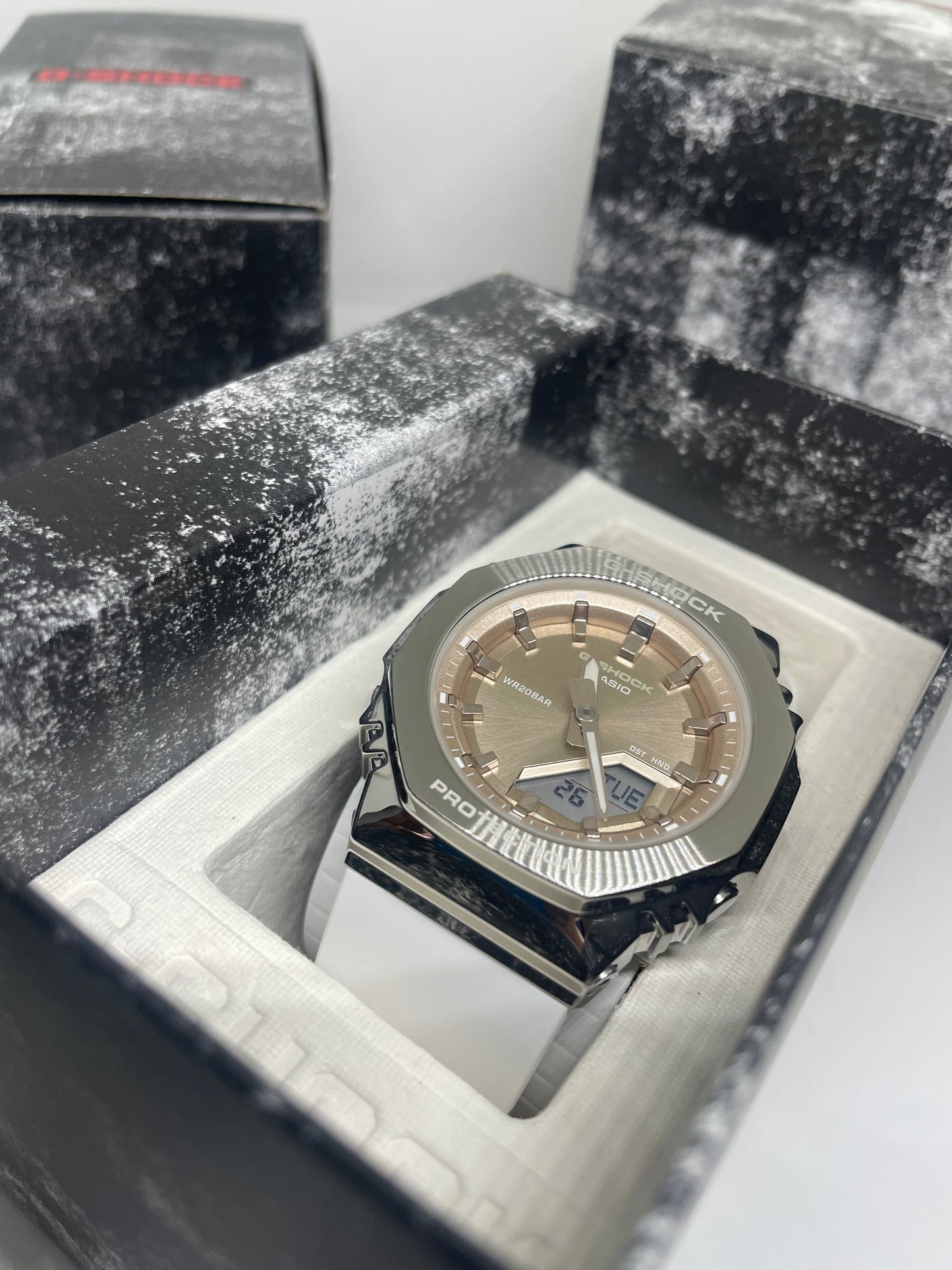 RELOJ CASIO G SHOCK GM S2110