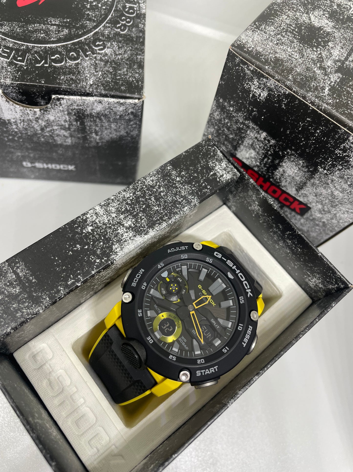 RELOJ G-SHOCK GA 2000