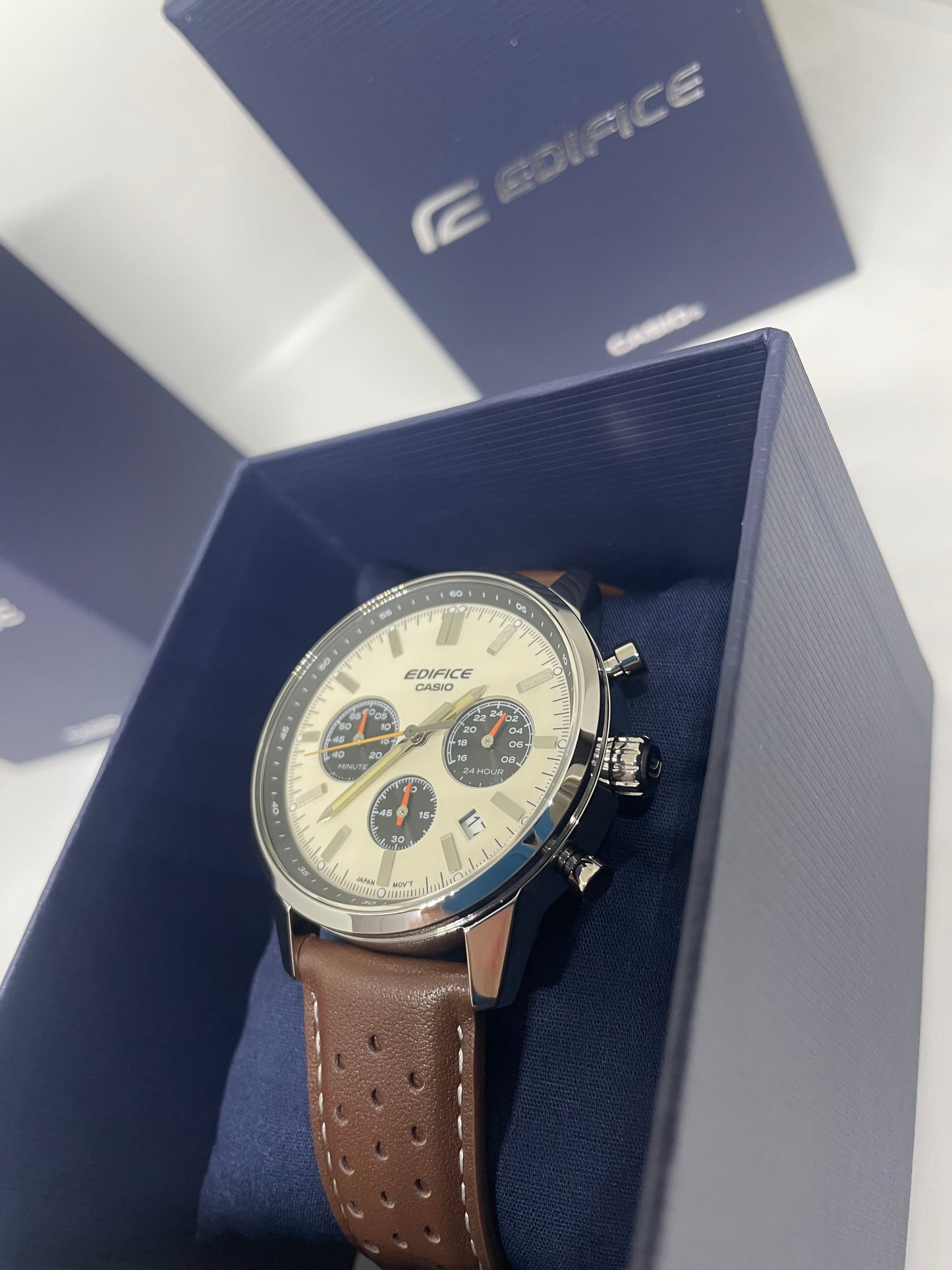 RELOJ CASIO EDIFICE EFR-575L