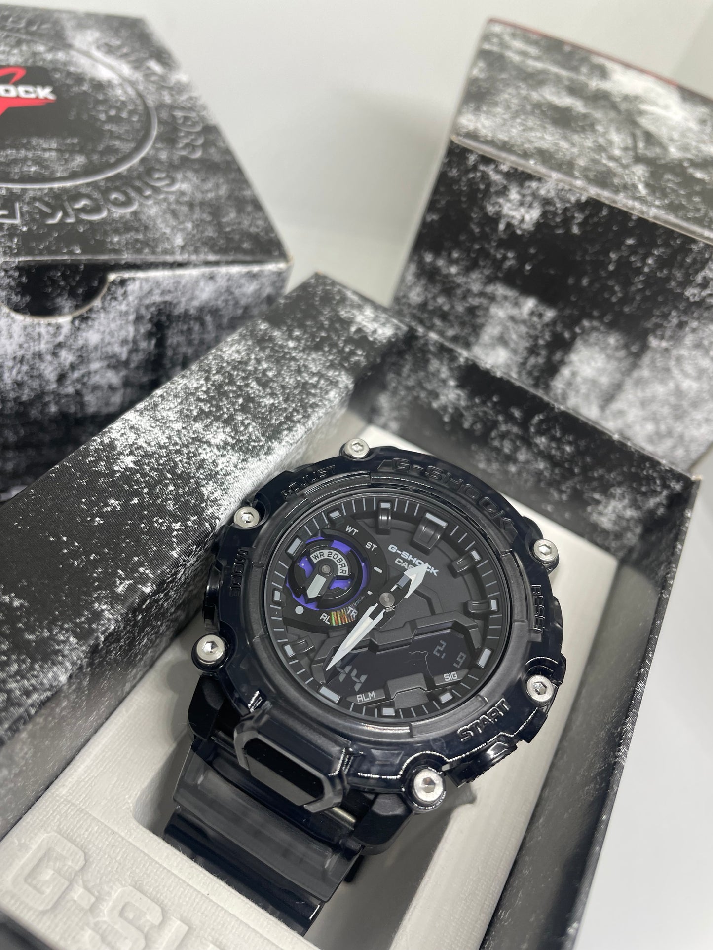 RELOJ G-SHOCK GA-2200SKL