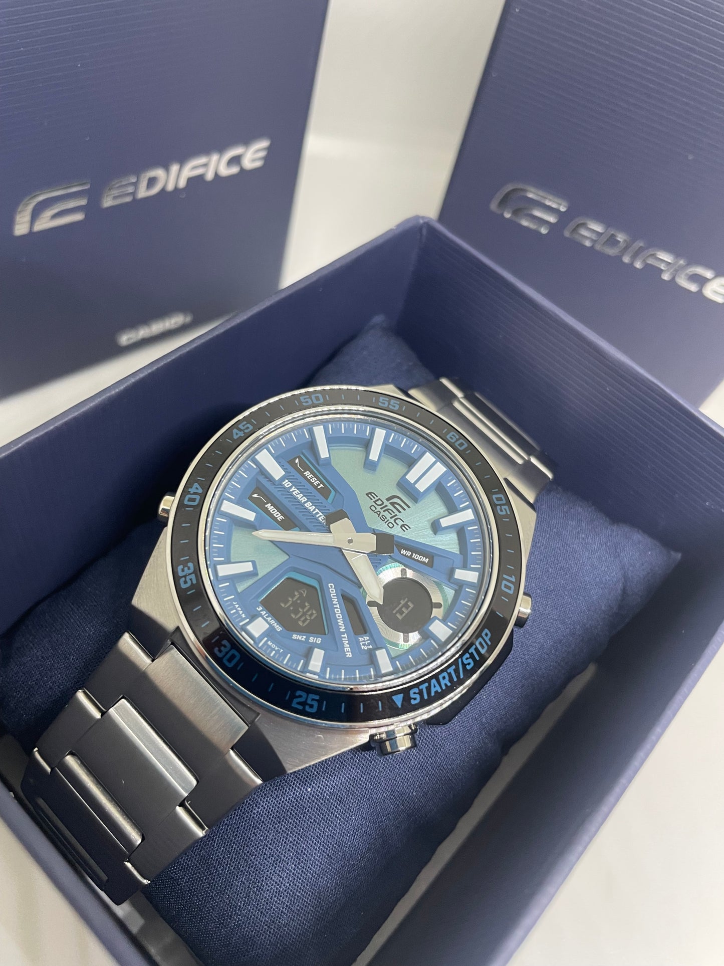 RELOJ CASIO EDIFICE EFV-C110D