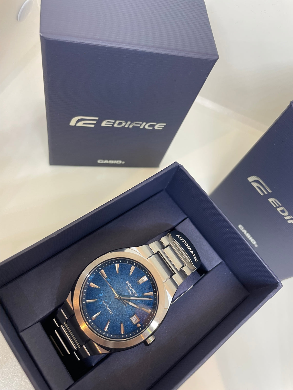 CASIO EDIFICE AUTOMÁTICO
EFK-200D-2A