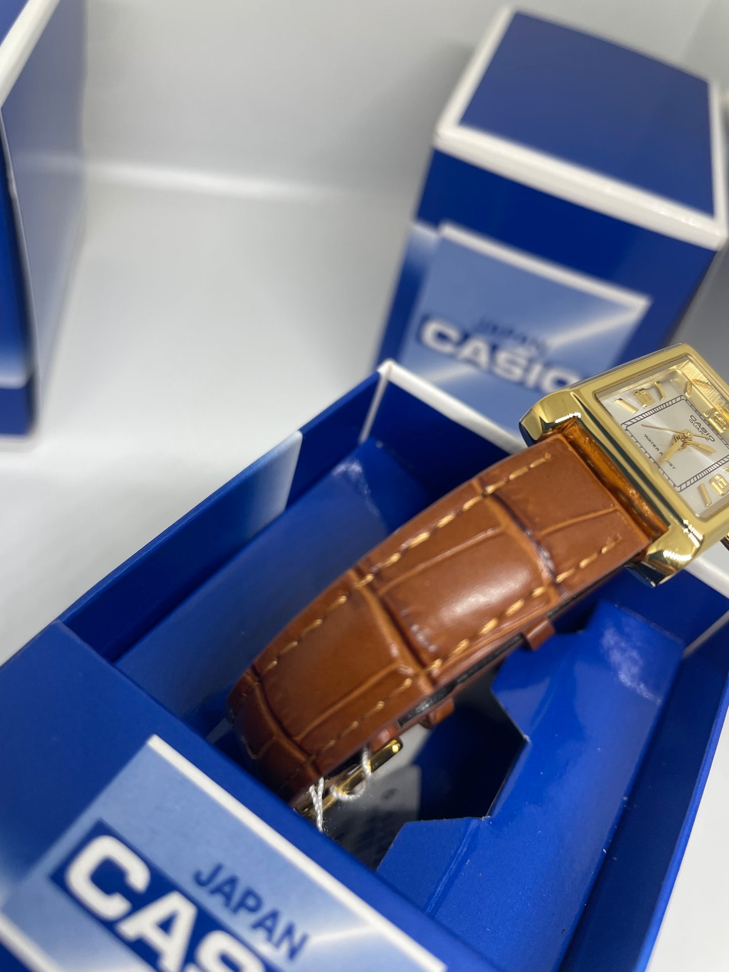 RELOJ CASIO LTP-1234GLL