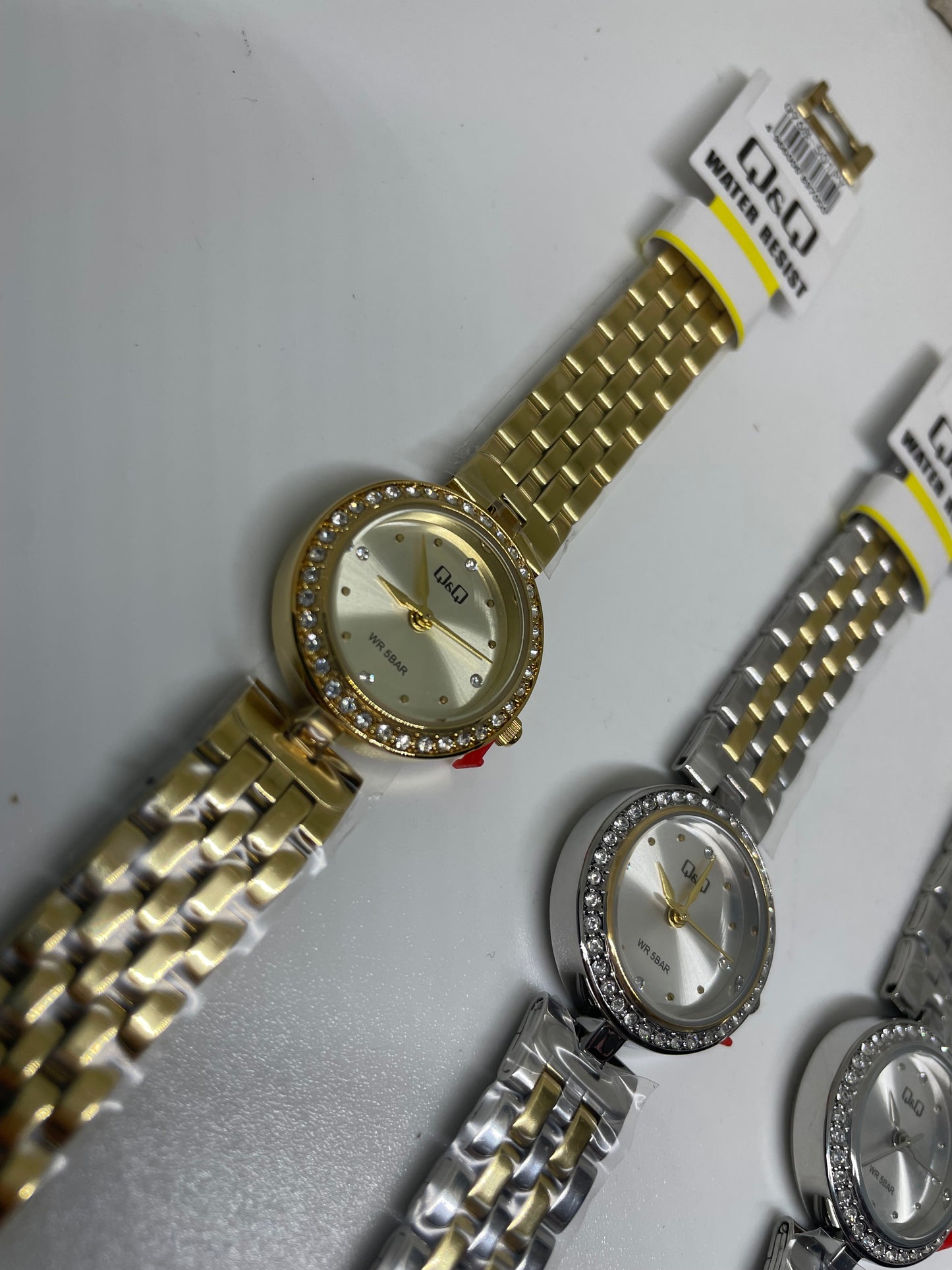 RELOJ QYQ Q96B