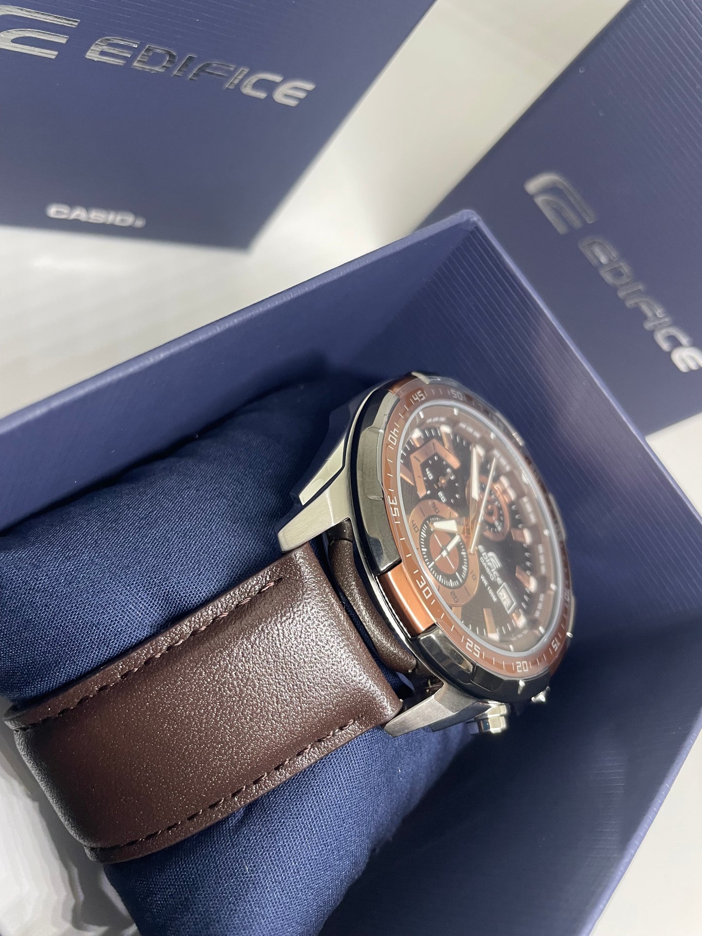 RELOJ CASIO EDIFICE EFR-539L