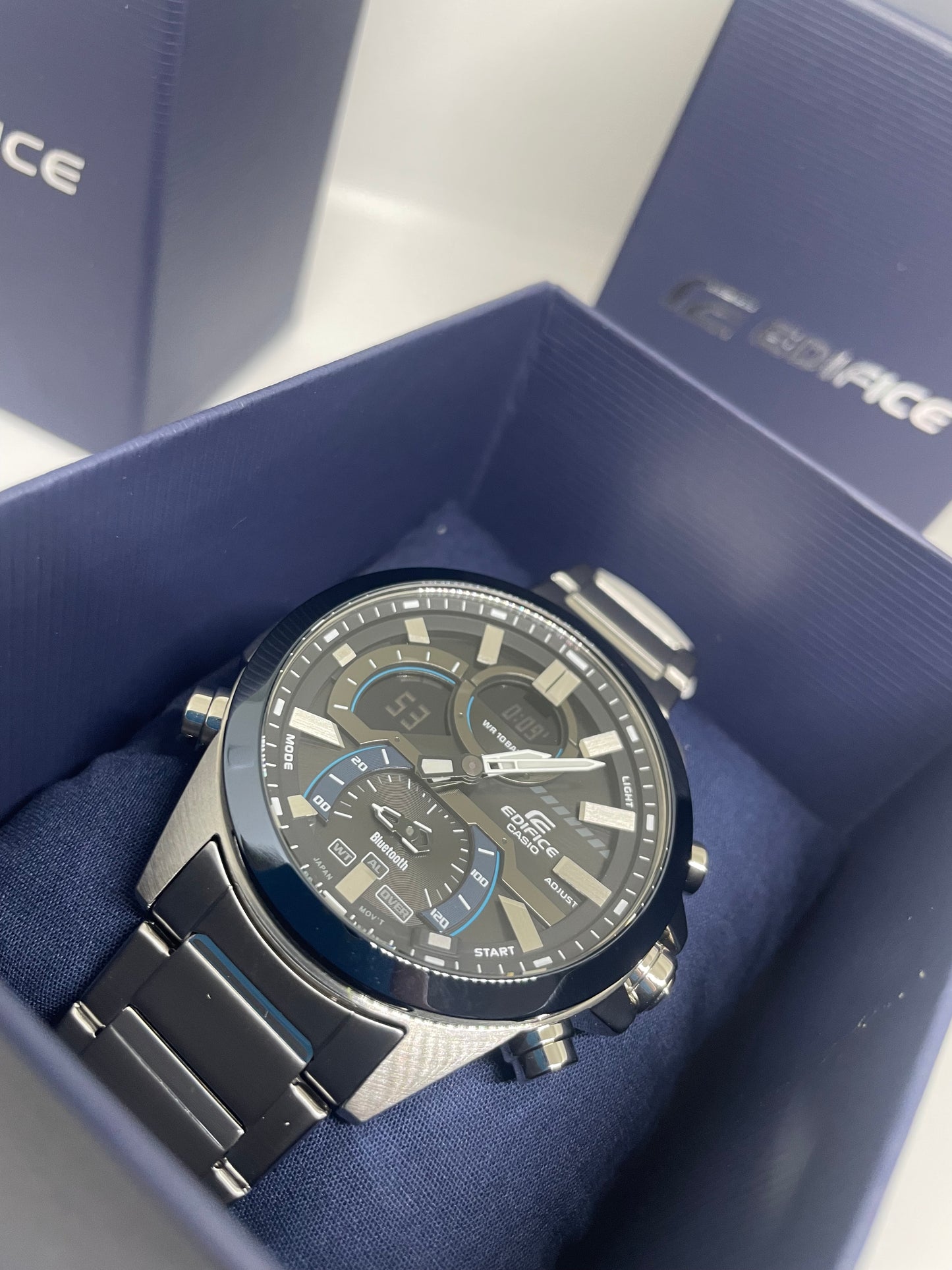 RELOJ CASIO EDIFICE ECB-30DB
