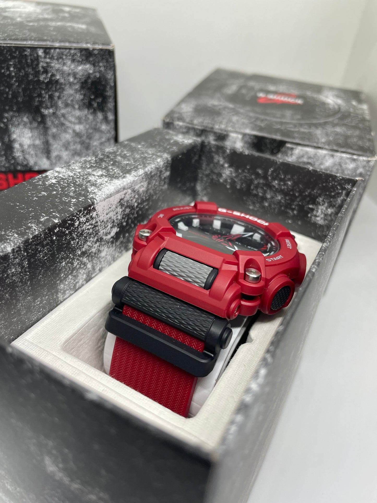 RELOJ CASIO G SHOCK GA-900