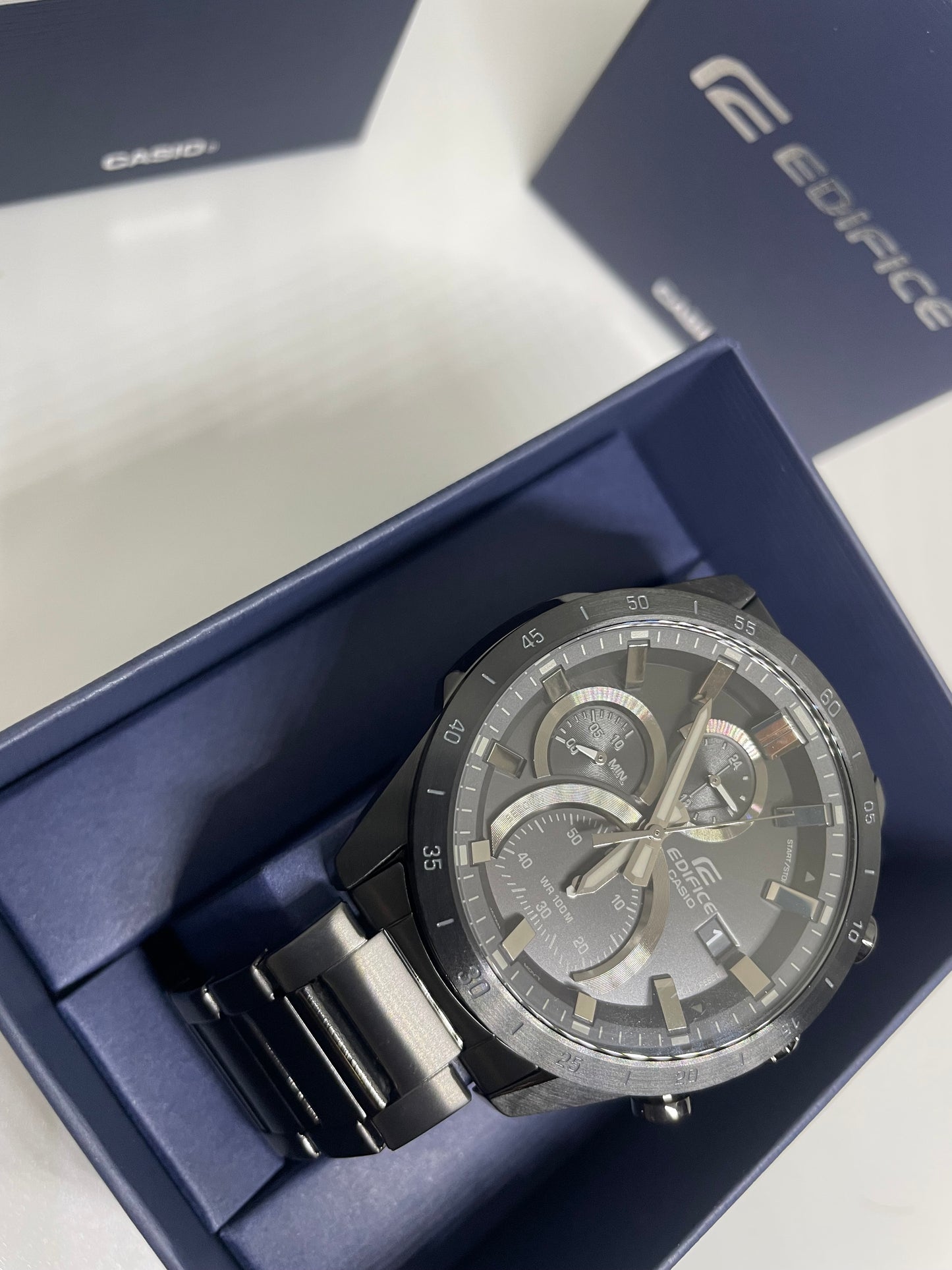 RELOJ CASIO EDIFICE EFR-571MDC