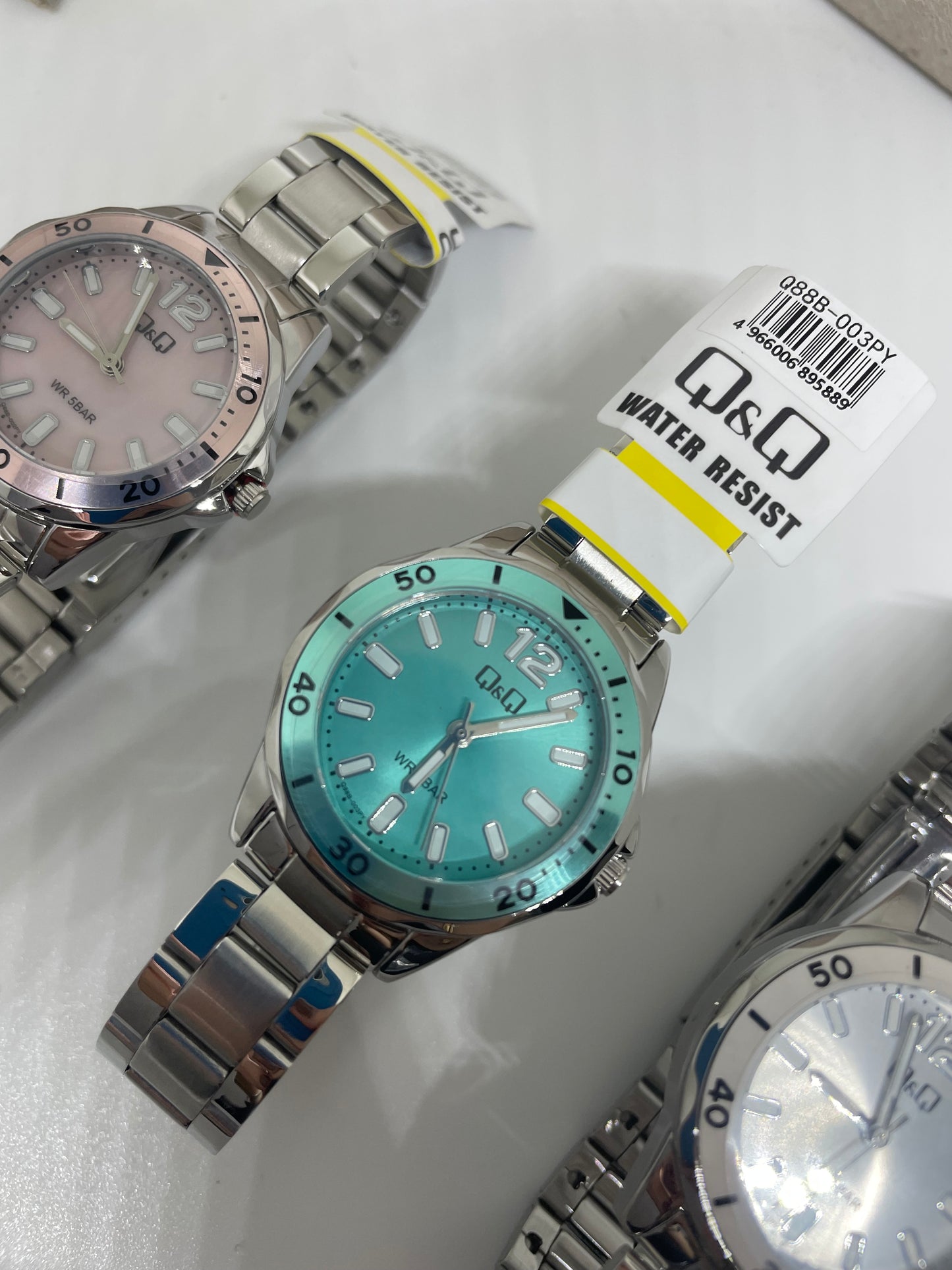 RELOJ QYQ Q88B