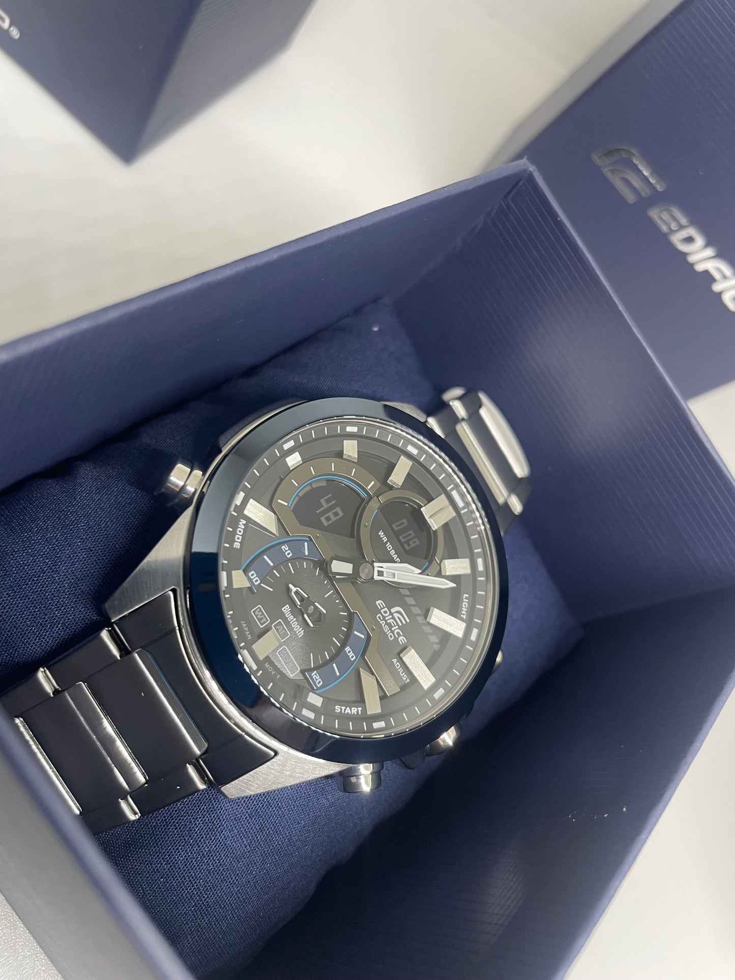 RELOJ CASIO EDIFICE ECB-30DB