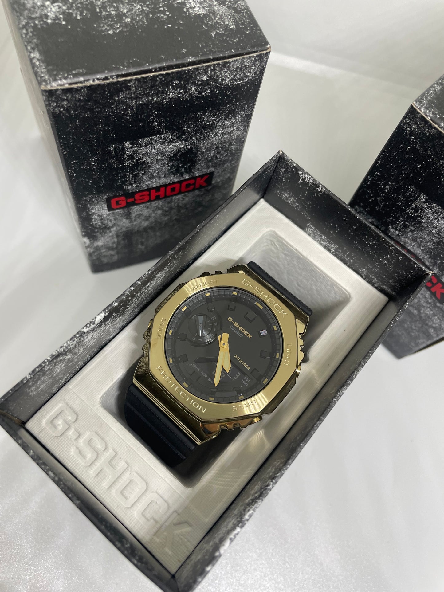 RELOJ CASIO G-SHOCK GM-2100G