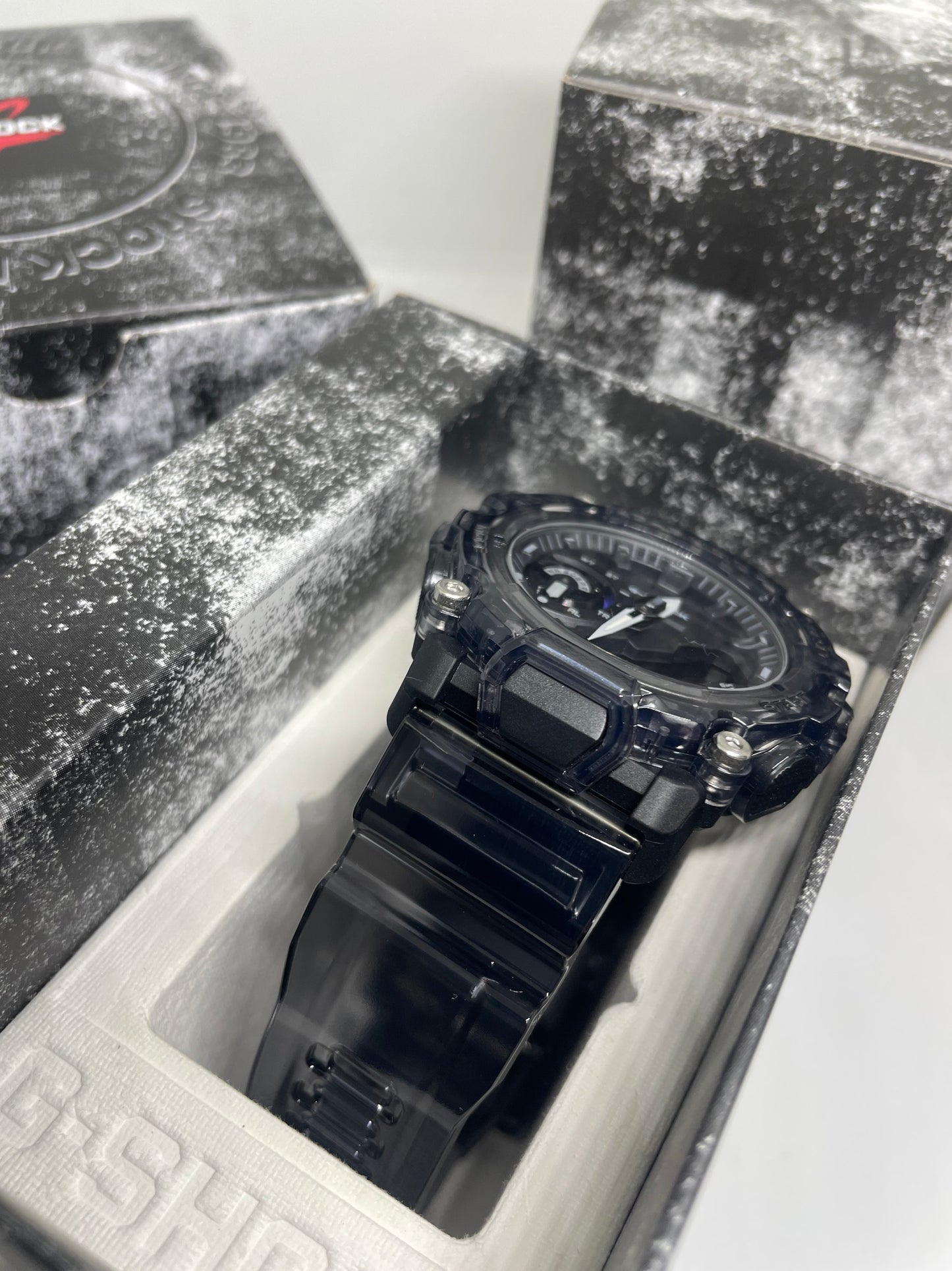 RELOJ G-SHOCK GA-2200SKL