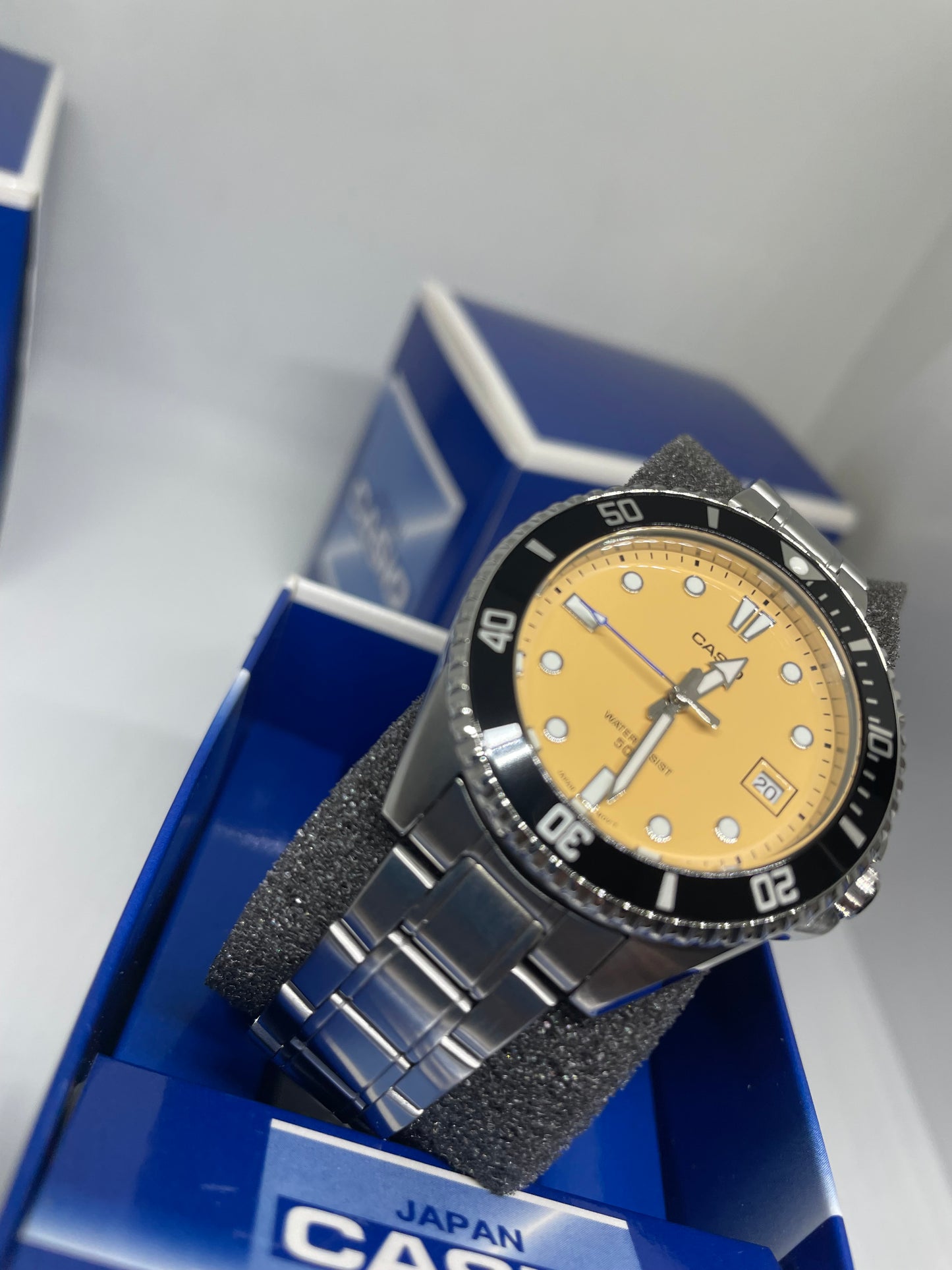 RELOJ CASIO MDV-10D